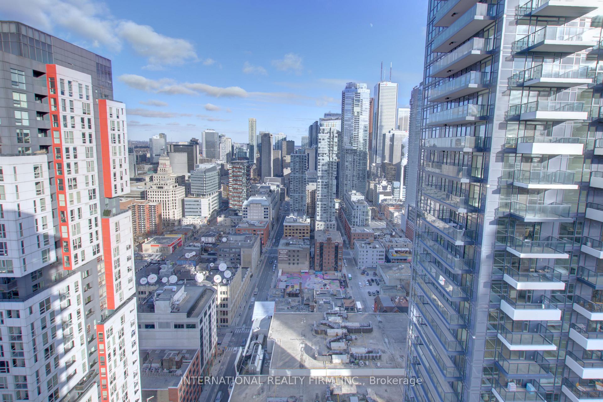 Photo 5 of Unit 3509, 125 peter Street S, Toronto, Waterfront Communities — HOMEH
