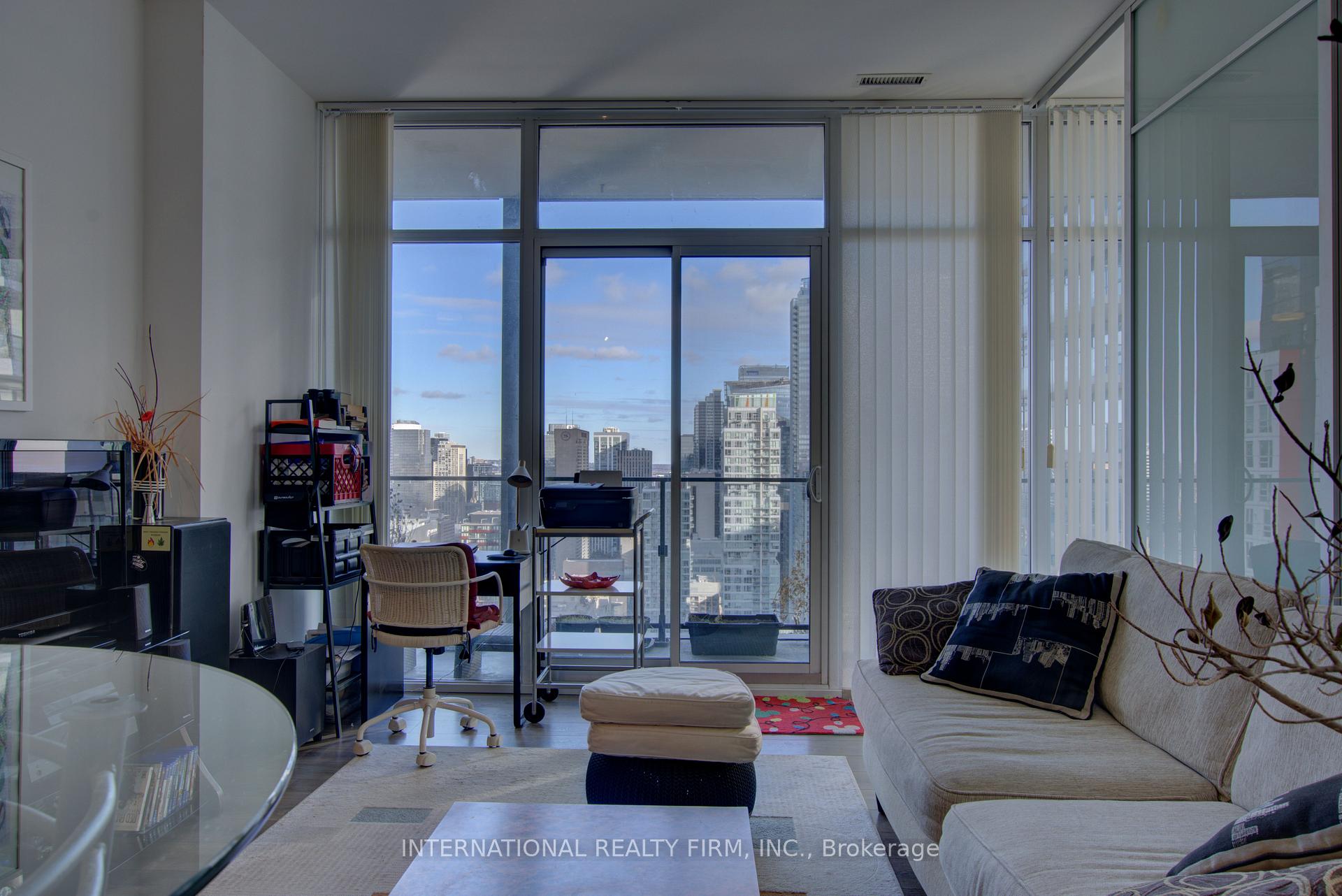Photo 7 of Unit 3509, 125 peter Street S, Toronto, Waterfront Communities — HOMEH