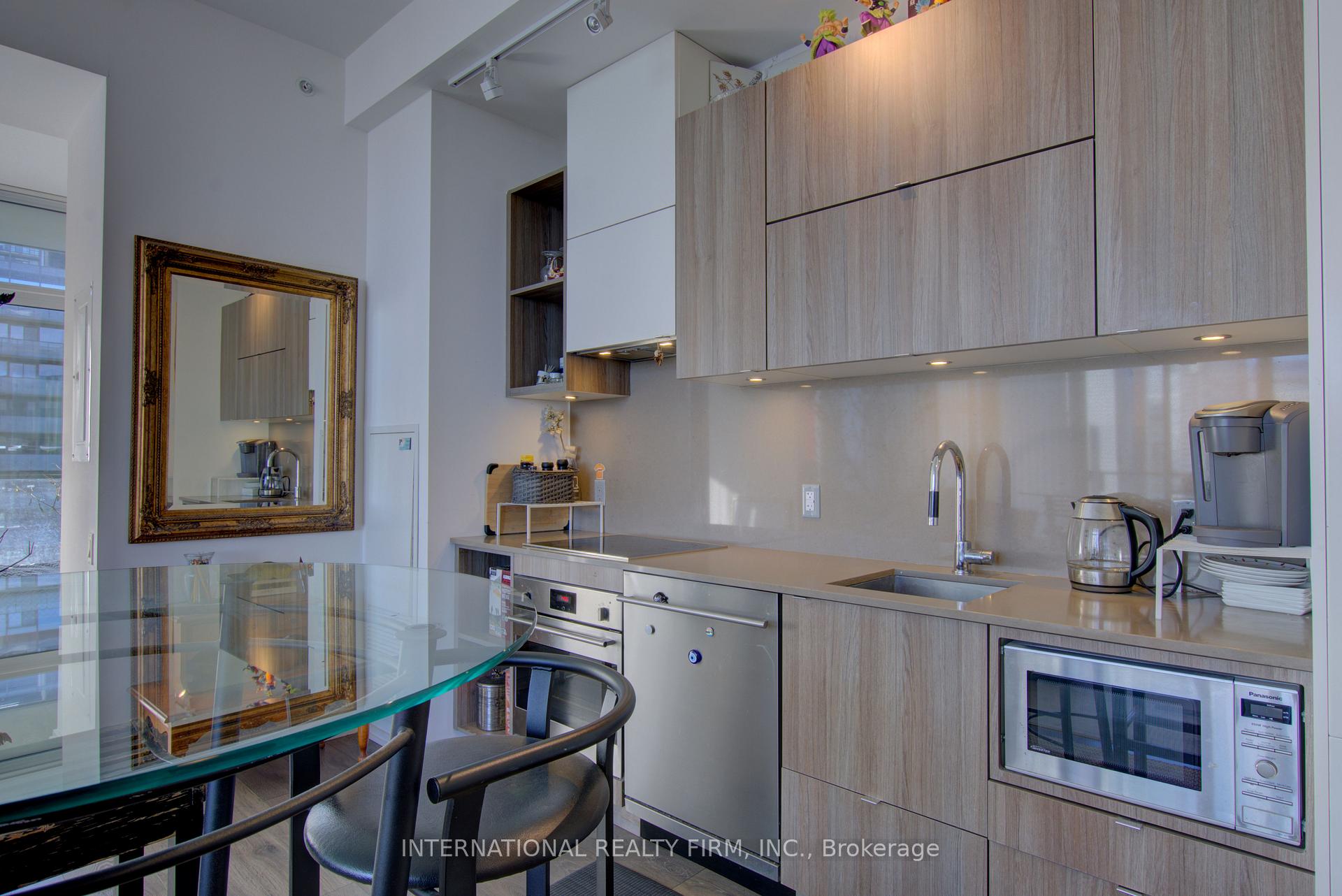 Photo 13 of Unit 3509, 125 peter Street S, Toronto, Waterfront Communities — HOMEH