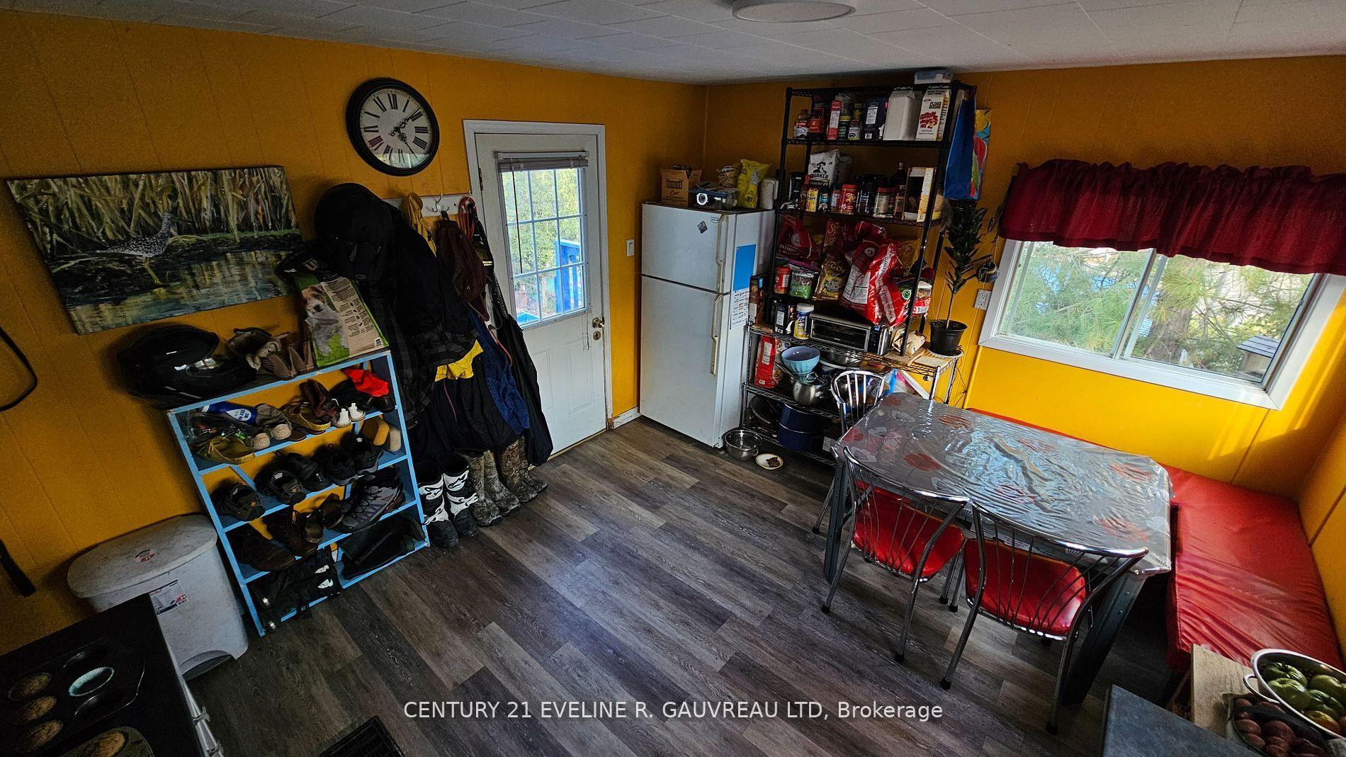 Photo 4 of 63 Silver Street, Cobalt — HOMEH