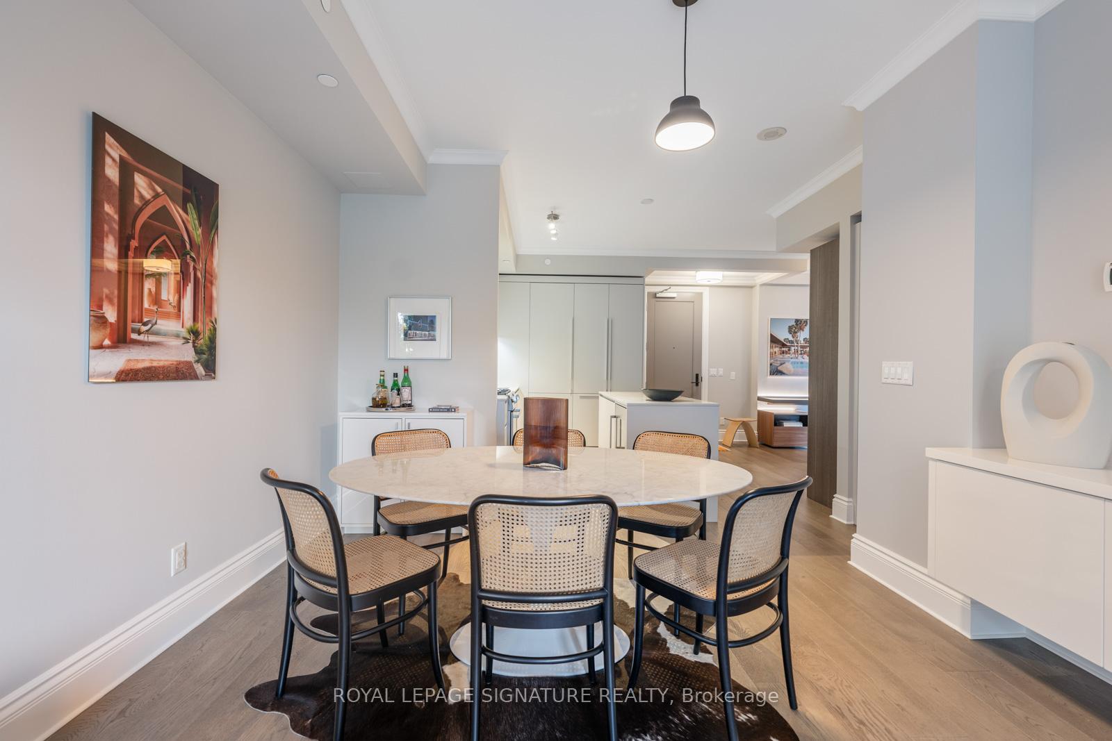 Photo 5 of Unit 503, 128 Pears Avenue, Toronto, The Annex — HOMEH