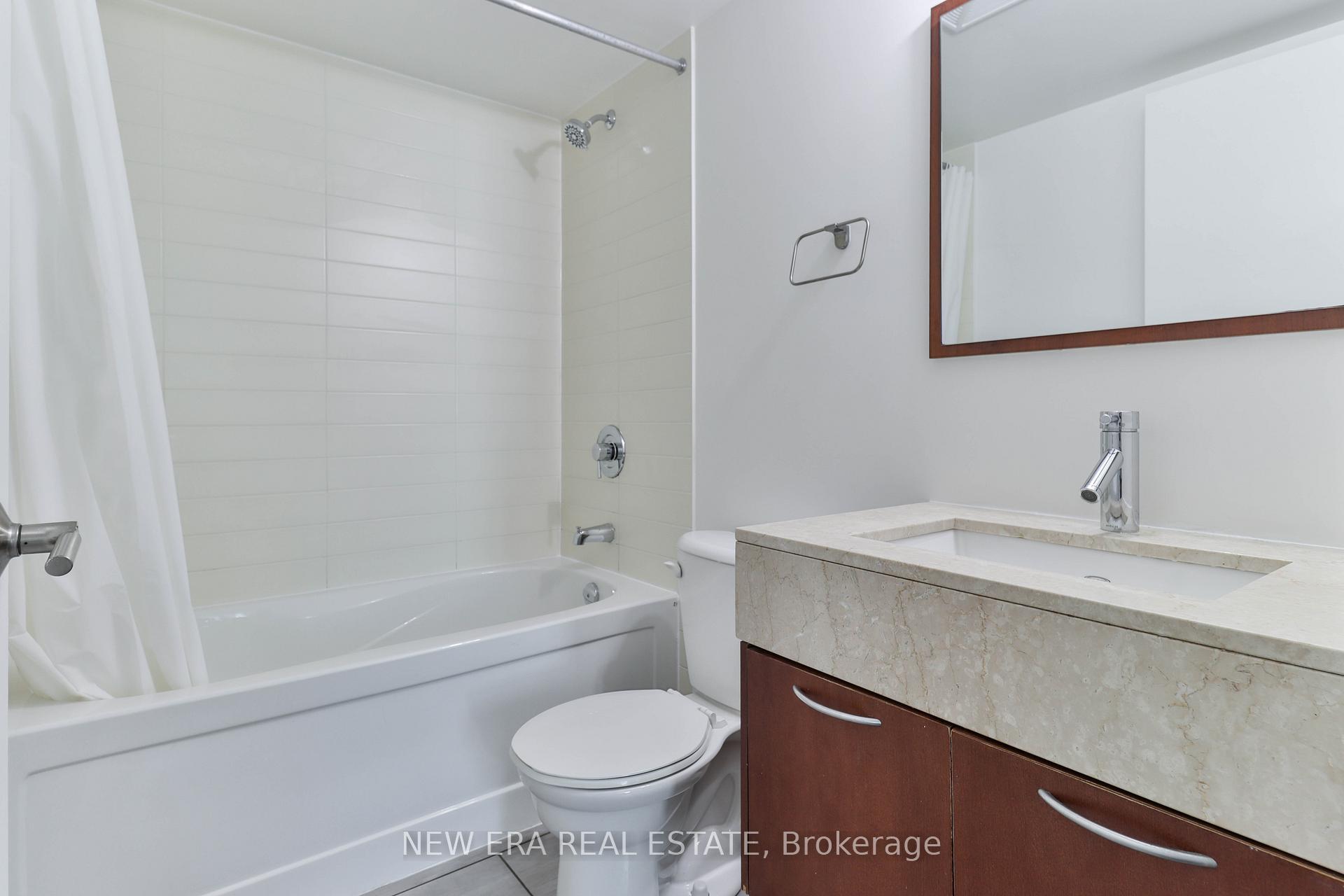 Photo 11 of Unit 411, 126 Simcoe Street, Toronto, Waterfront Communities — HOMEH