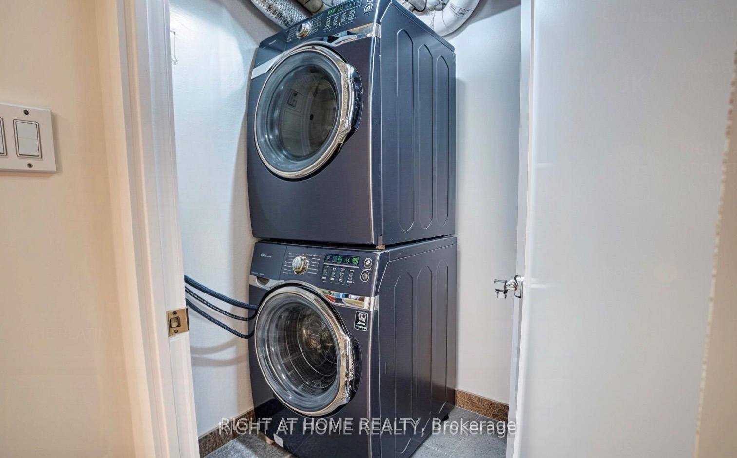 Photo 12 of Unit 201, 350 Webb Drive, Mississauga, City Centre — HOMEH