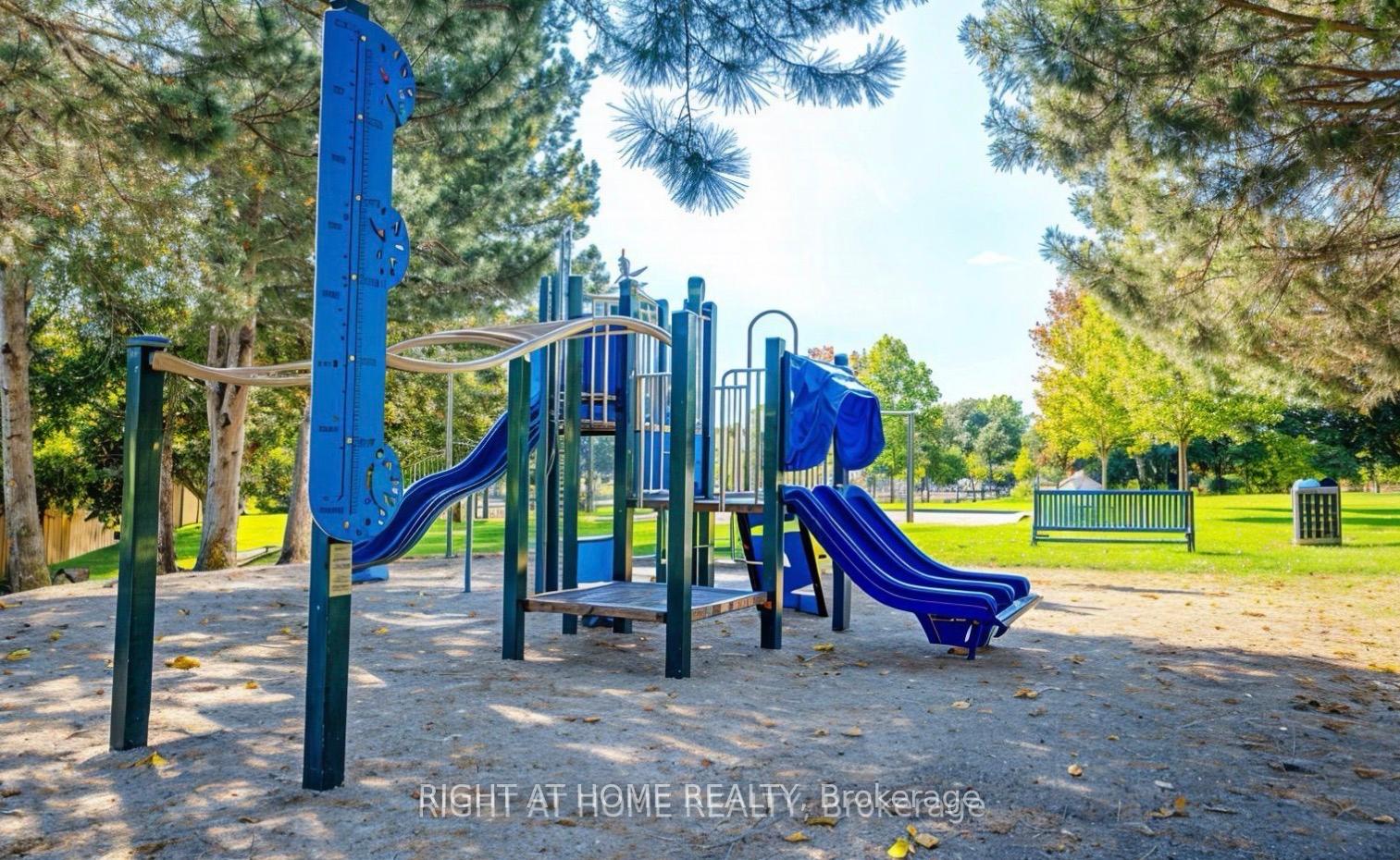 Photo 18 of Unit 201, 350 Webb Drive, Mississauga, City Centre — HOMEH