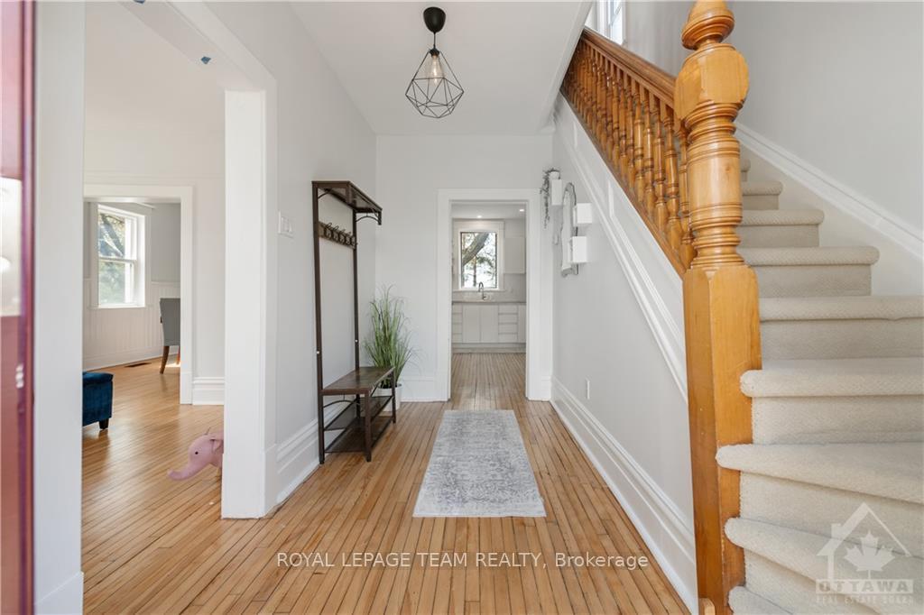 Photo 4 of 3296 Steeple Hill Crescent, Ottawa, South of Fallowfield Road — HOMEH