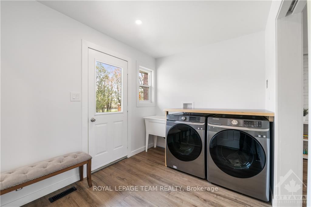Photo 10 of 3296 Steeple Hill Crescent, Ottawa, South of Fallowfield Road — HOMEH