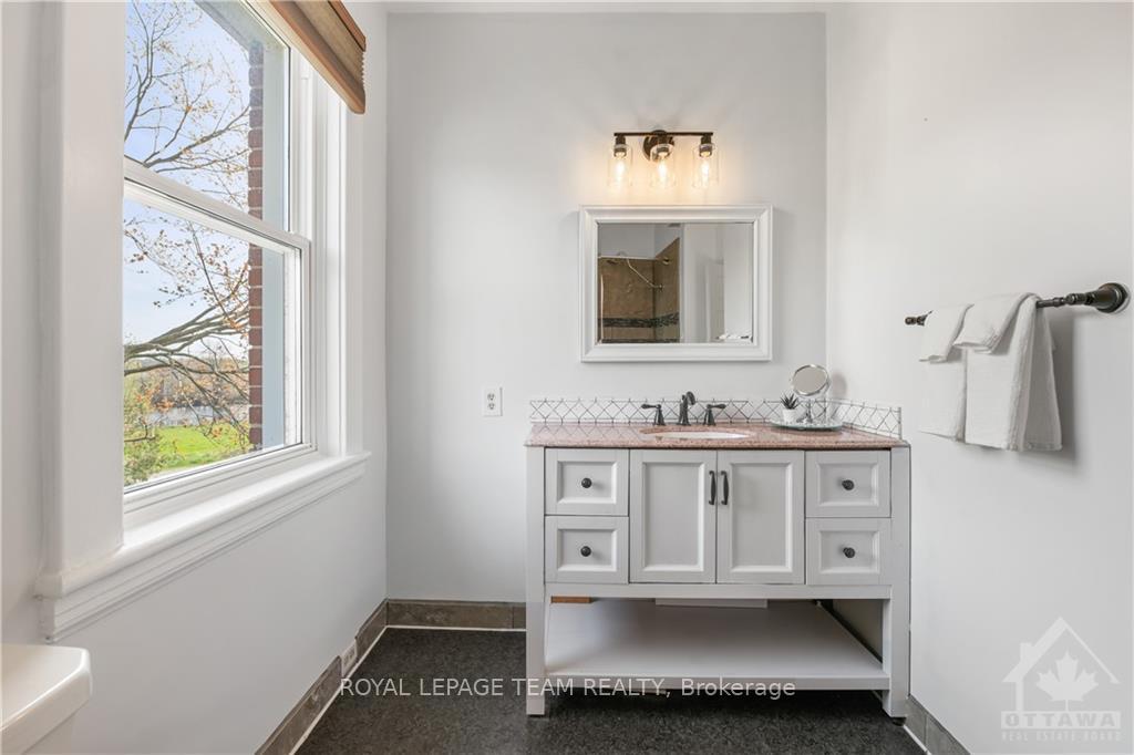 Photo 9 of 3296 Steeple Hill Crescent, Ottawa, South of Fallowfield Road — HOMEH