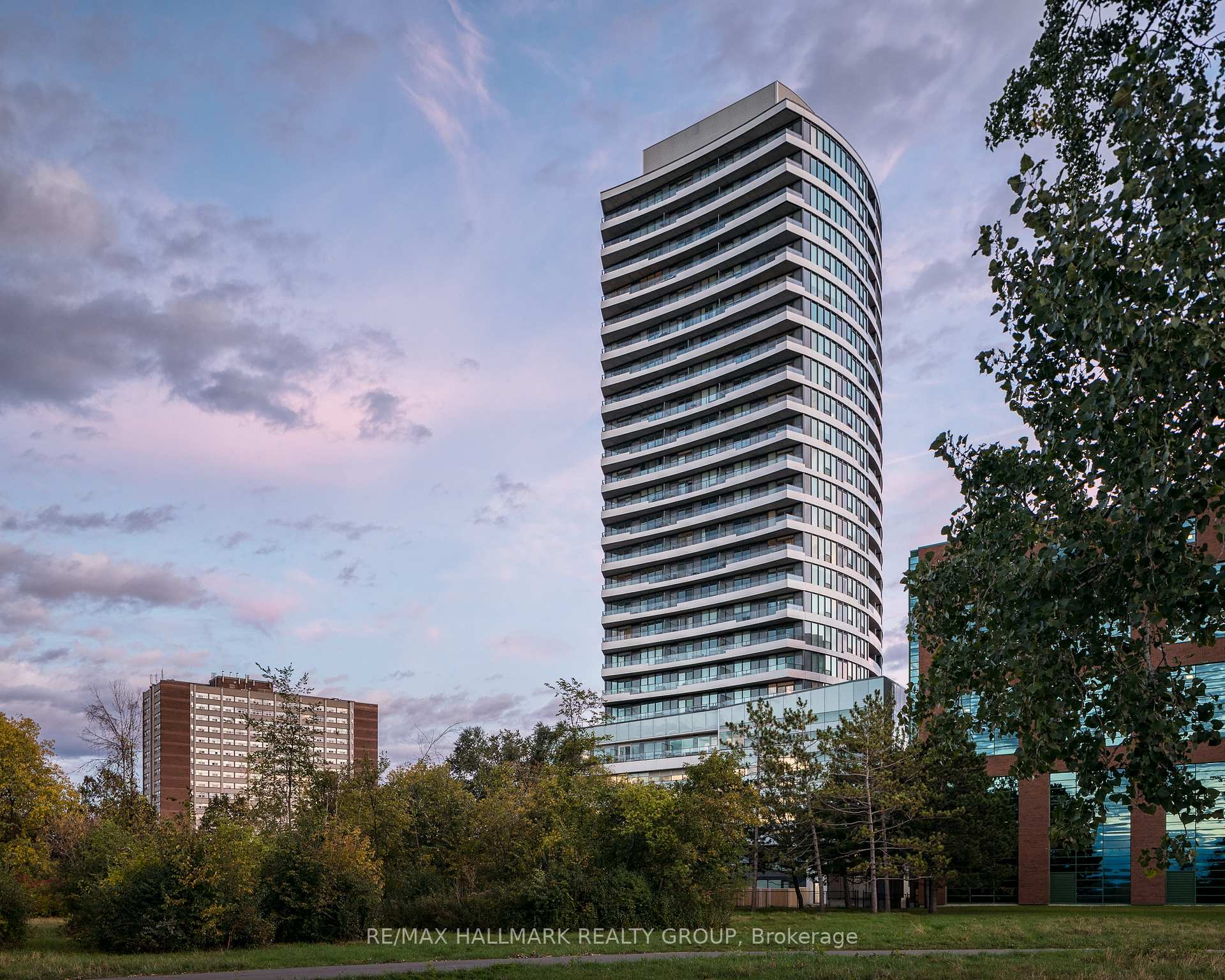 Front of Unit 1906, 485 Richmond Road