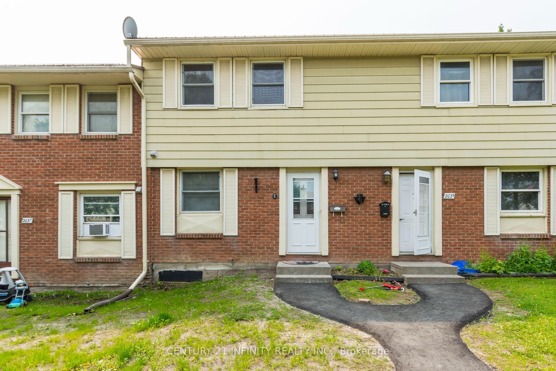 Photo 1 of Unit E, 203 North Park Street E, Belleville, Belleville Ward — HOMEH