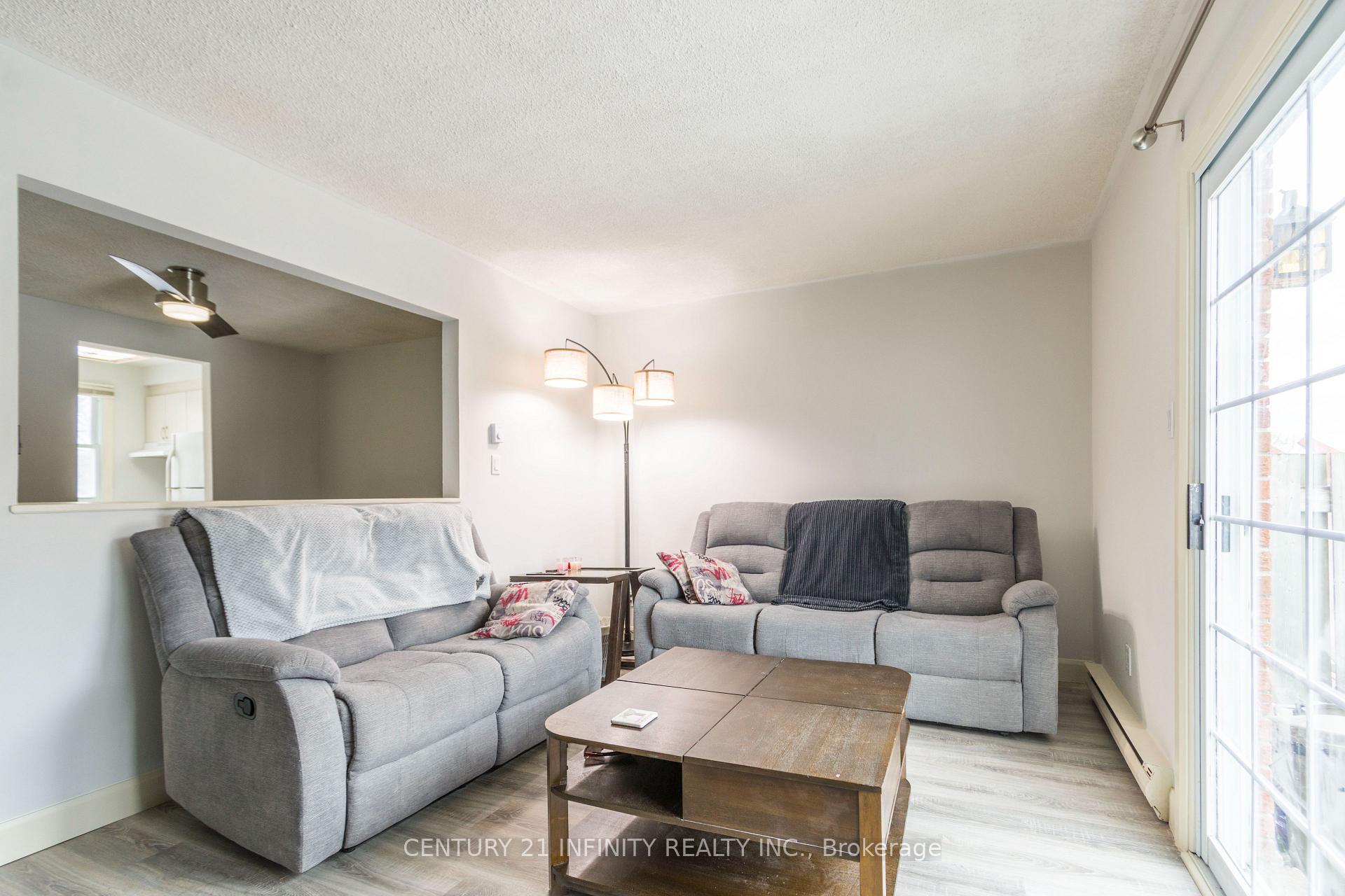 Photo 10 of Unit E, 203 North Park Street E, Belleville, Belleville Ward — HOMEH