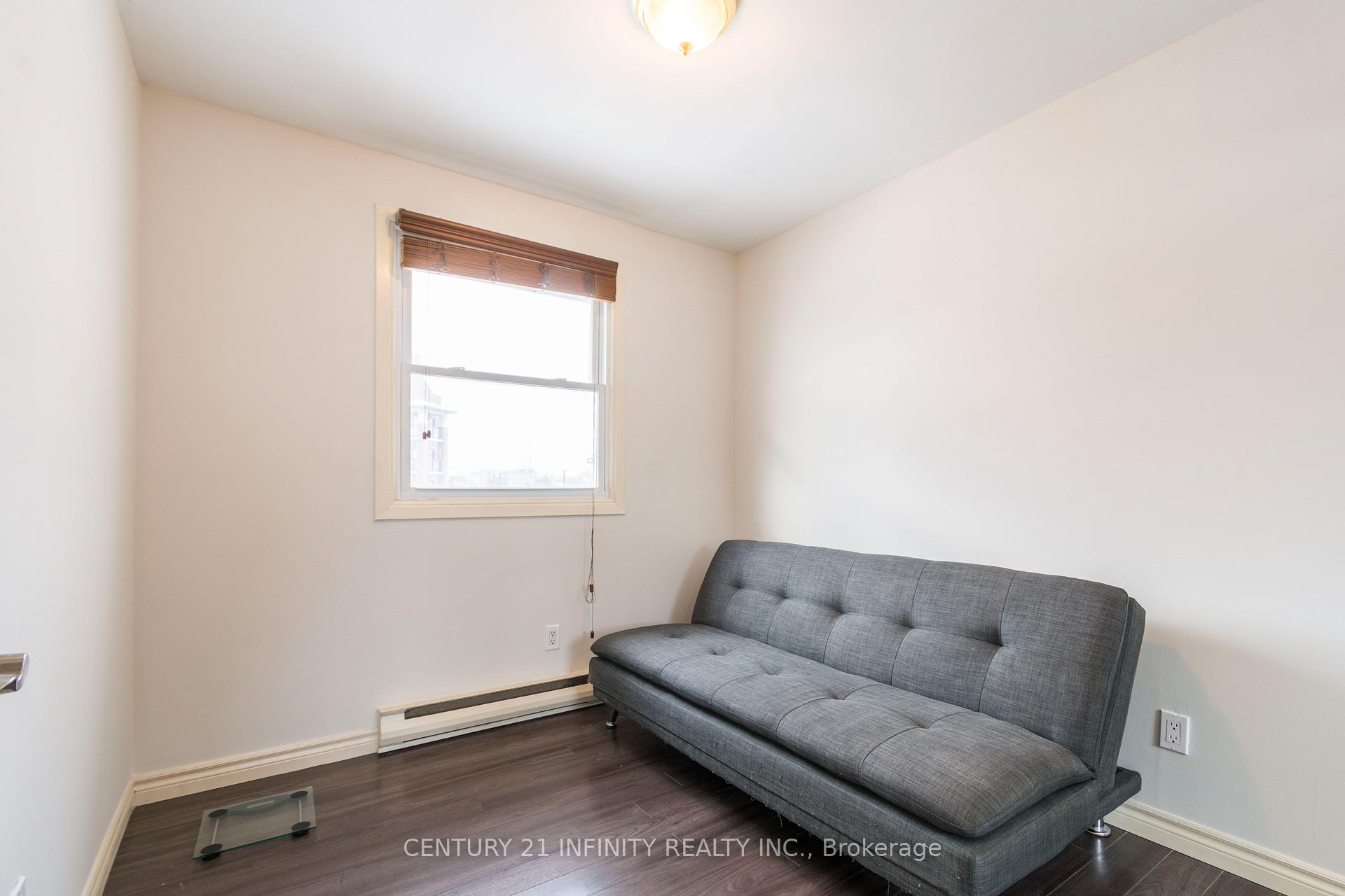 Photo 18 of Unit E, 203 North Park Street E, Belleville, Belleville Ward — HOMEH