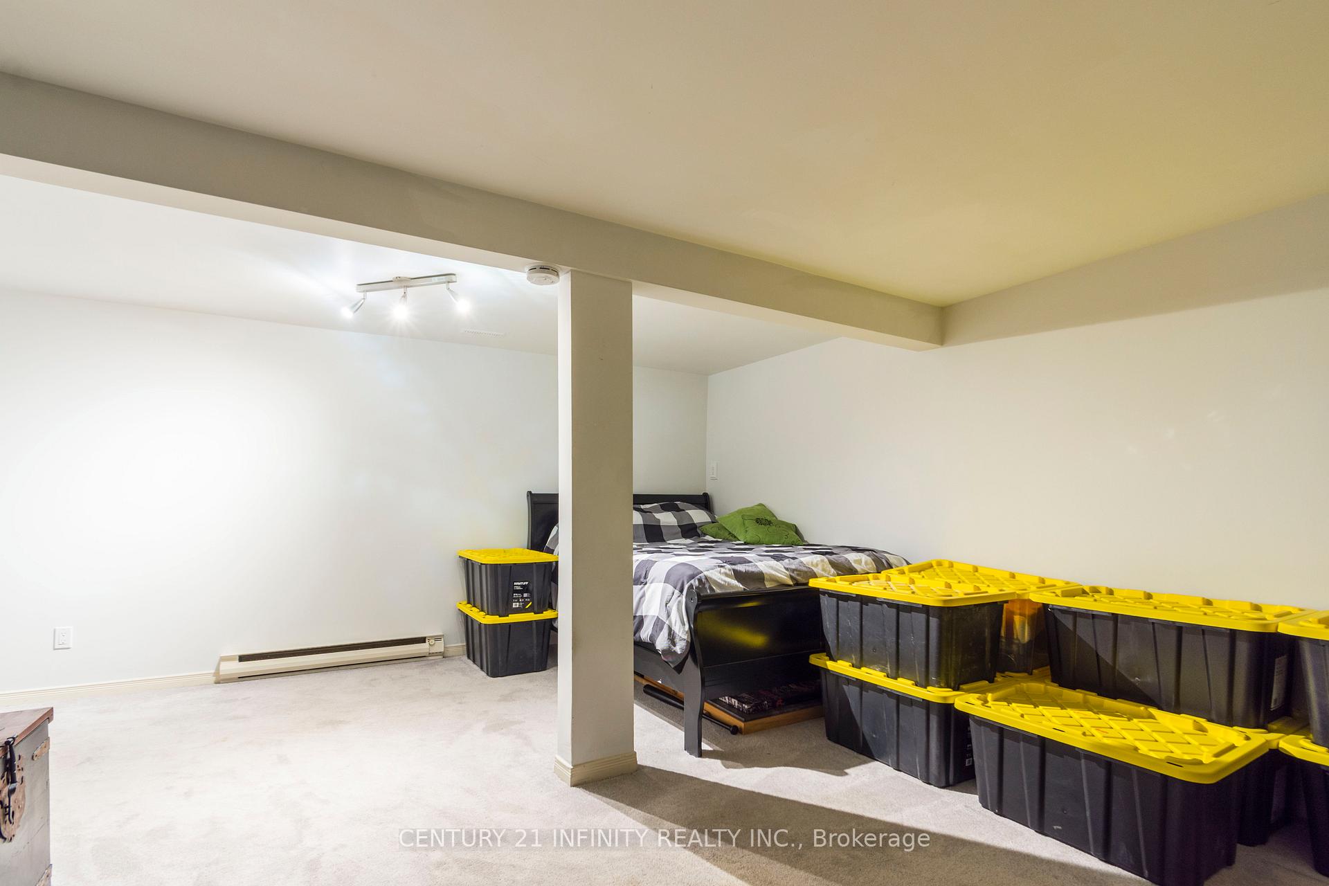 Photo 23 of Unit E, 203 North Park Street E, Belleville, Belleville Ward — HOMEH