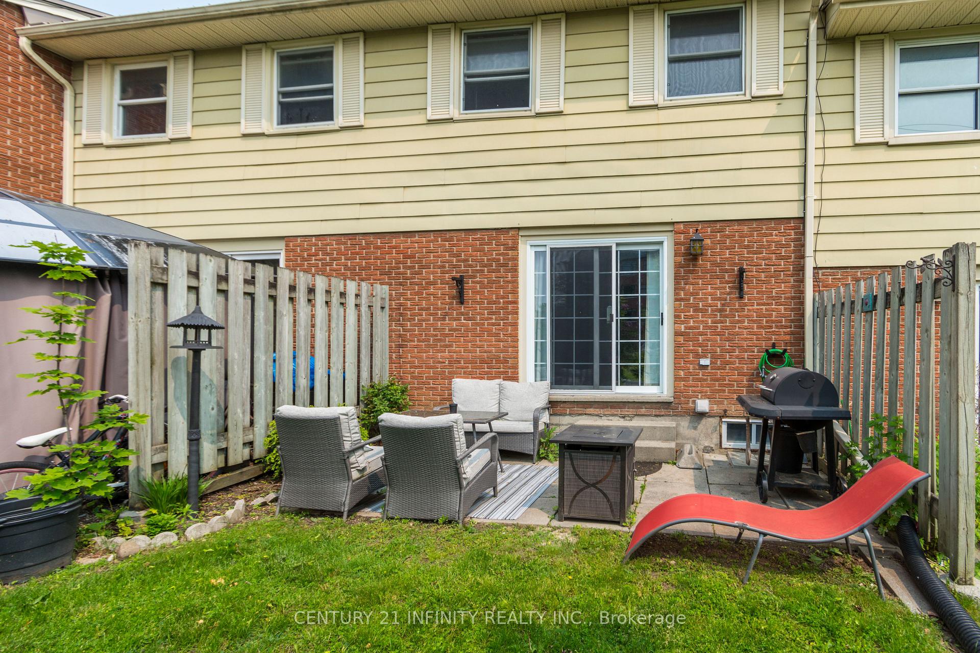 Photo 26 of Unit E, 203 North Park Street E, Belleville, Belleville Ward — HOMEH