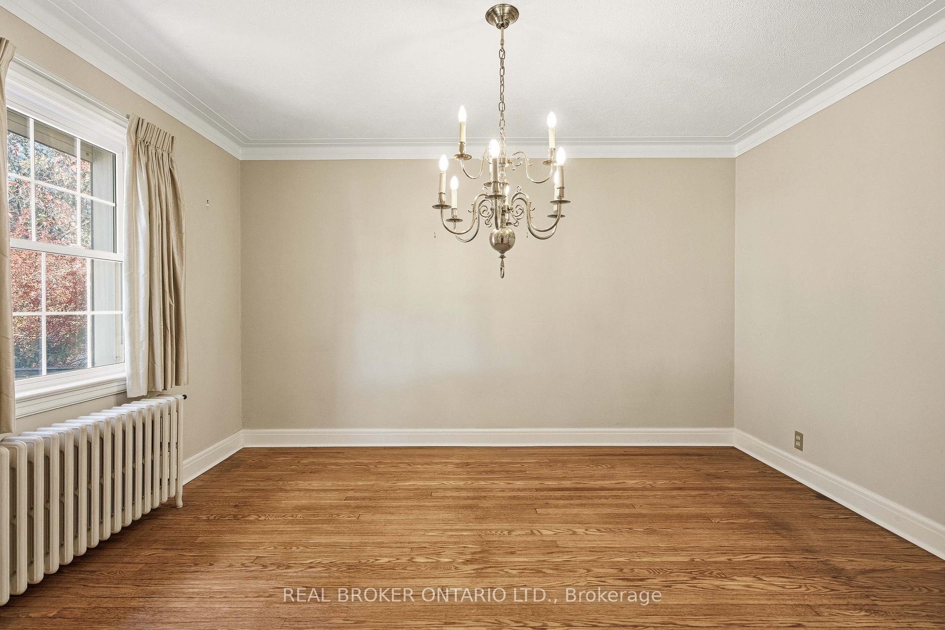 Photo 12 of 43 Reid Avenue, Ottawa, Civic Hospital — HOMEH