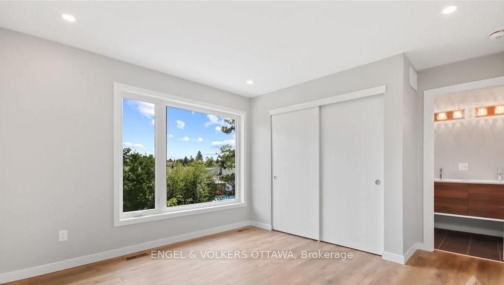 Photo 12 of Unit A, 1377 Maxime Street, Ottawa, Pineview — HOMEH