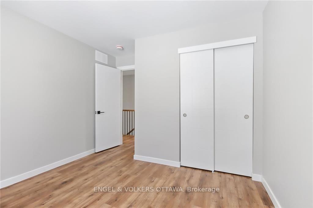 Photo 17 of Unit A, 1377 Maxime Street, Ottawa, Pineview — HOMEH