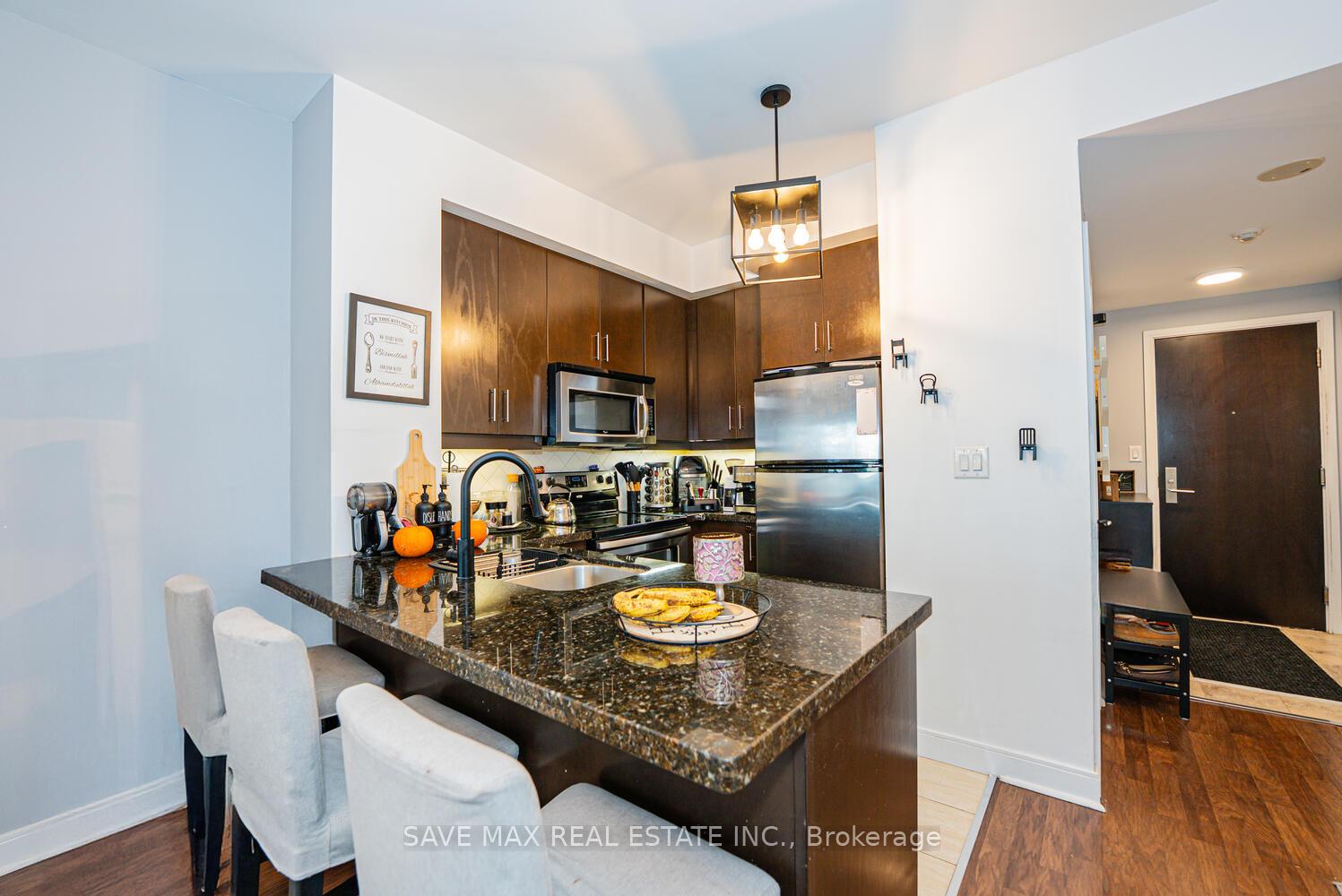 Photo 8 of Unit 4903, 60 Absolute Avenue, Mississauga, City Centre — HOMEH