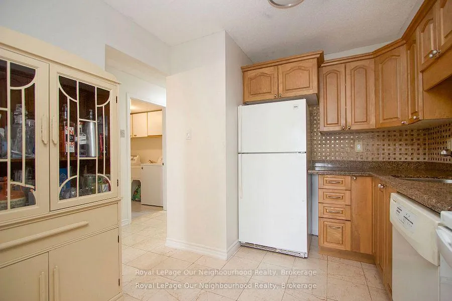 Photo 7 of Unit 203, 80 Athol Street E, Oshawa, Central — HOMEH