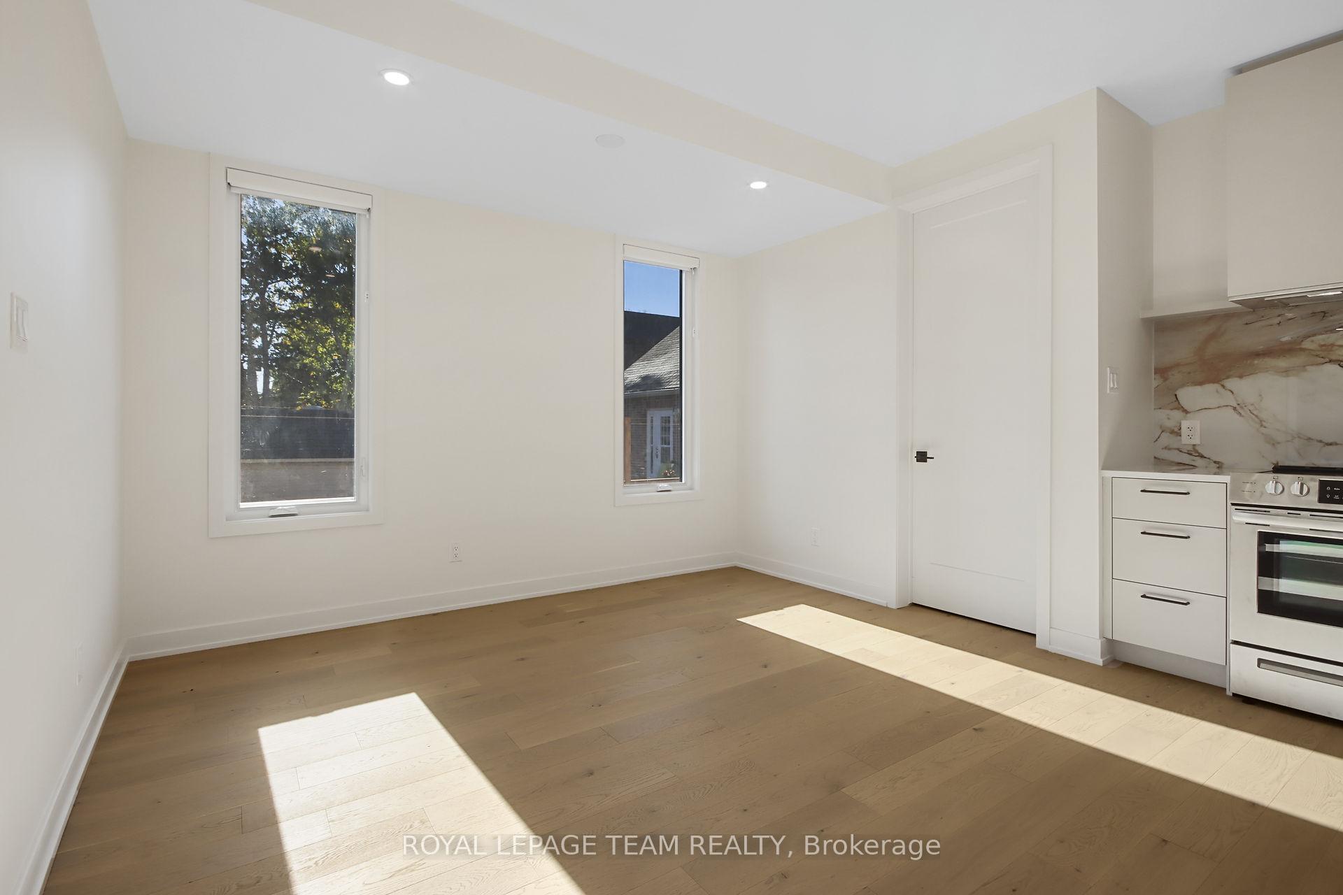 Photo 10 of Unit B, 241 Breezehill Avenue, Ottawa, West Centre Town — HOMEH