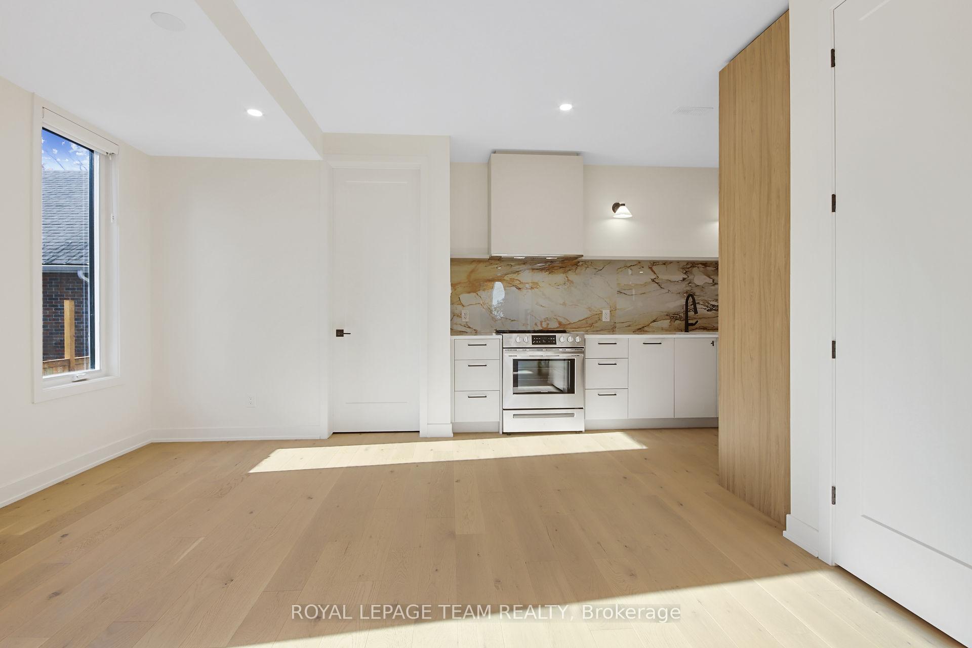 Photo 11 of Unit B, 241 Breezehill Avenue, Ottawa, West Centre Town — HOMEH