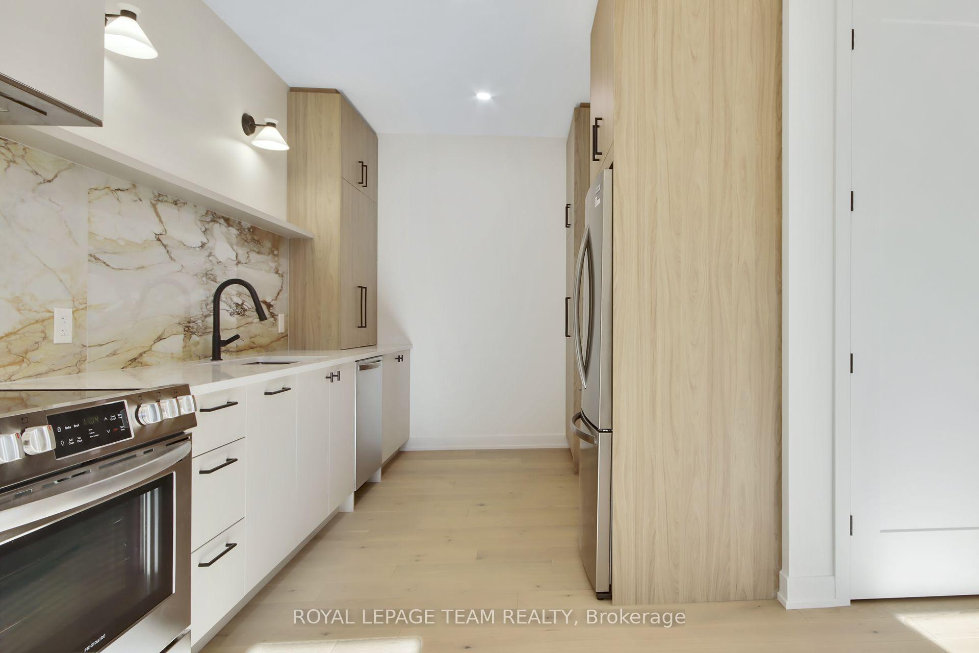 Photo 16 of Unit B, 241 Breezehill Avenue, Ottawa, West Centre Town — HOMEH