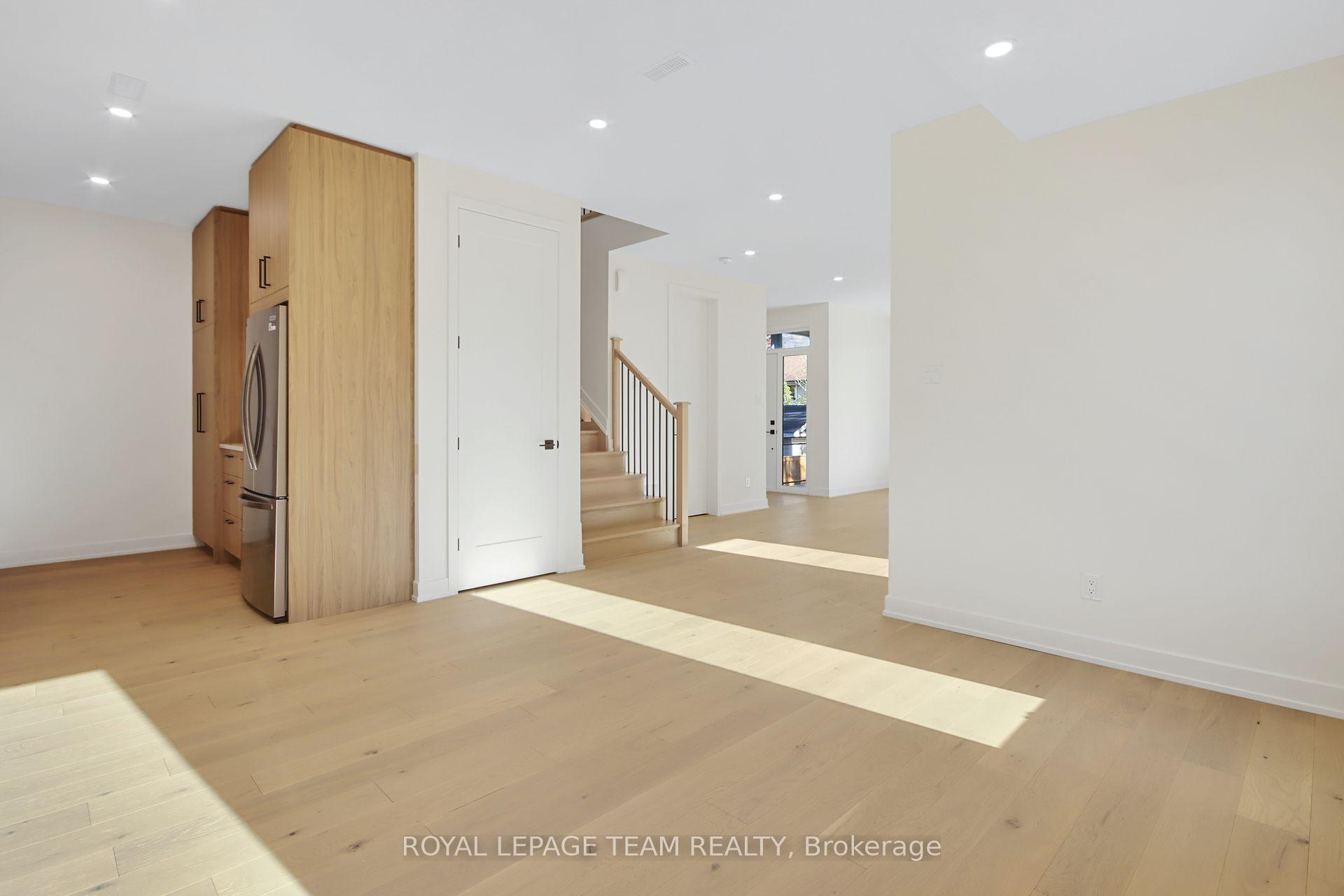 Photo 20 of Unit B, 241 Breezehill Avenue, Ottawa, West Centre Town — HOMEH