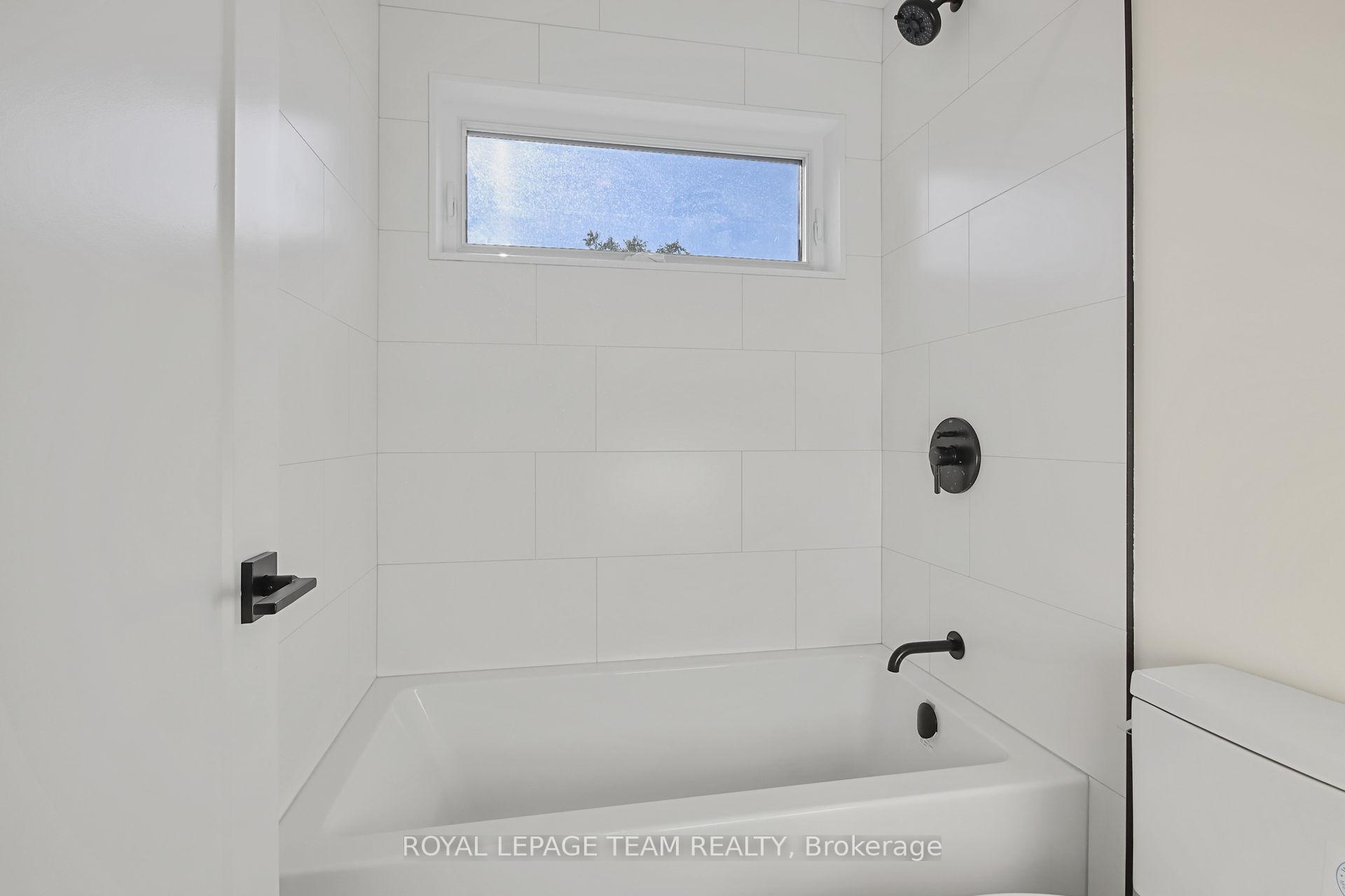 Photo 39 of Unit B, 241 Breezehill Avenue, Ottawa, West Centre Town — HOMEH