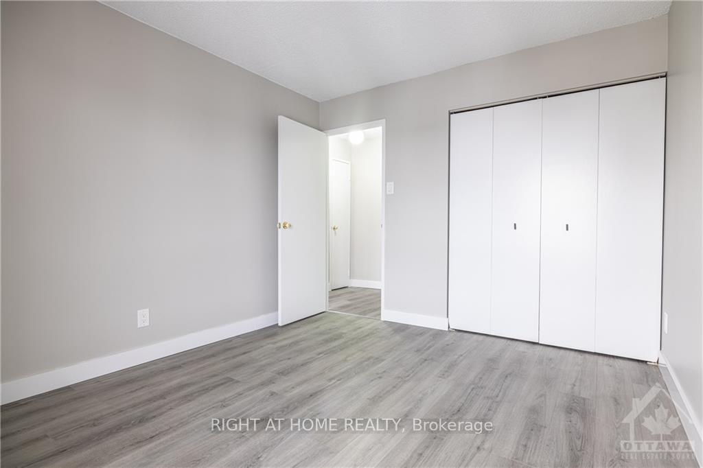 Photo 10 of Unit 708, 158B Mcarthur Avenue, Ottawa, Vanier — HOMEH