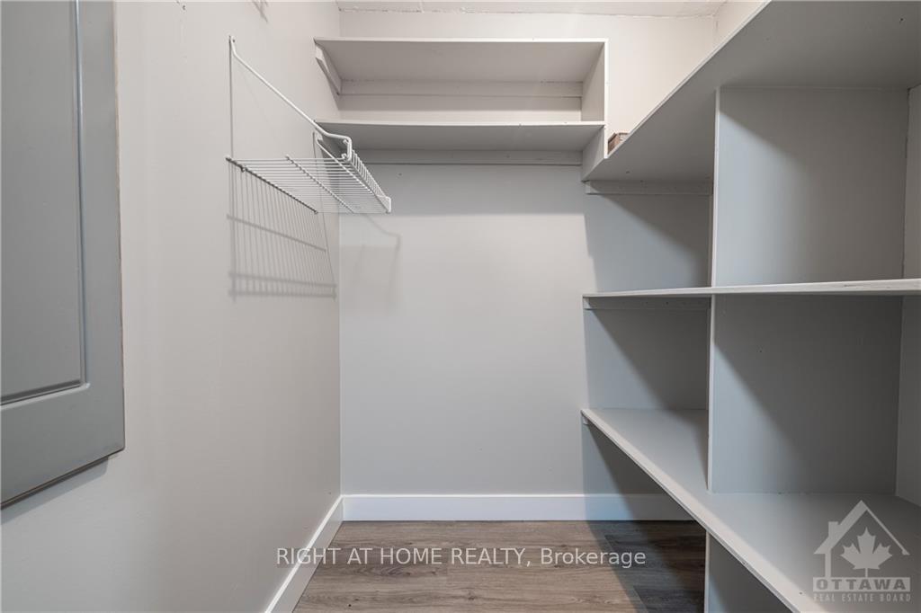 Photo 12 of Unit 708, 158B Mcarthur Avenue, Ottawa, Vanier — HOMEH