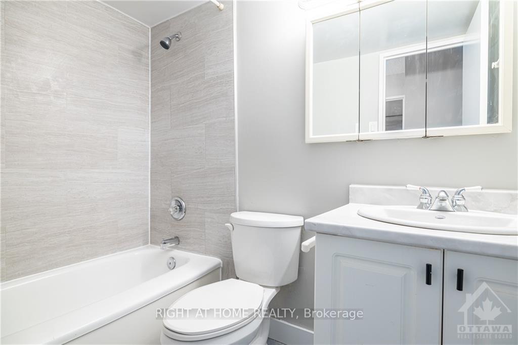 Photo 13 of Unit 708, 158B Mcarthur Avenue, Ottawa, Vanier — HOMEH