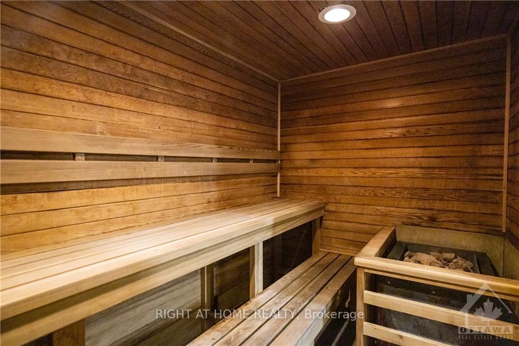Photo 15 of Unit 708, 158B Mcarthur Avenue, Ottawa, Vanier — HOMEH