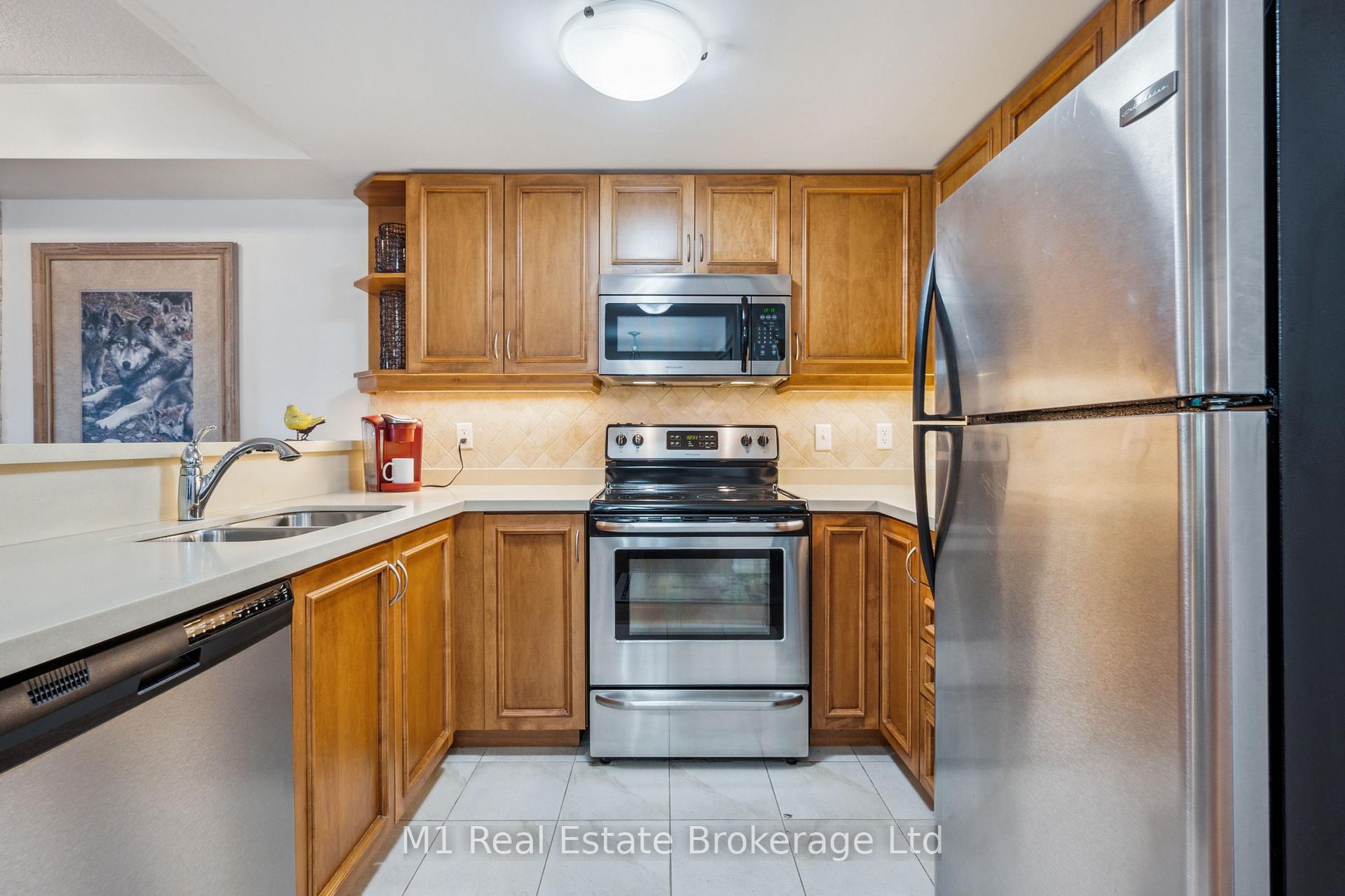Photo 13 of Unit 105, 19 Waterford Drive, Guelph, Pineridge/Westminster Woods — HOMEH