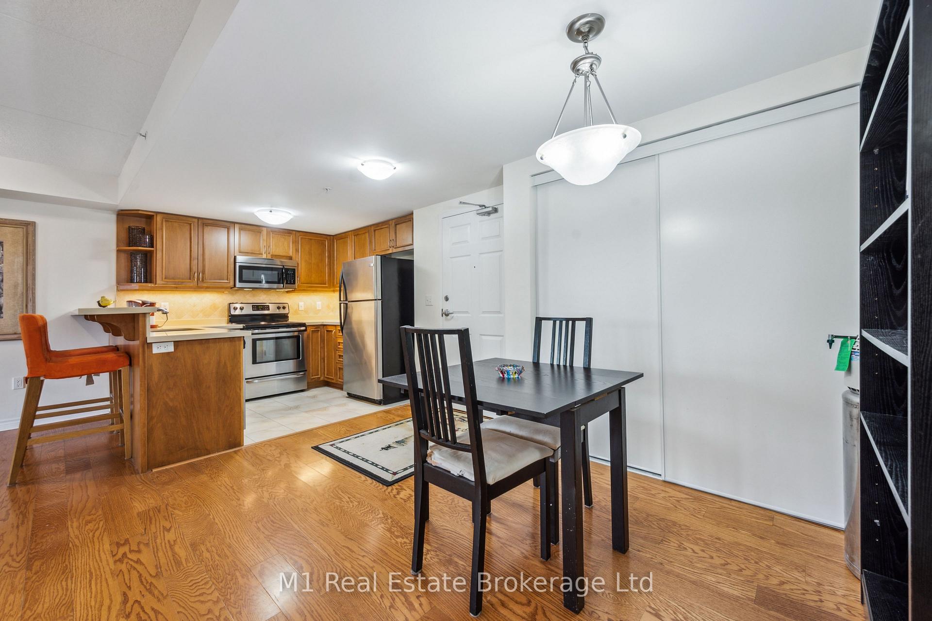 Photo 17 of Unit 105, 19 Waterford Drive, Guelph, Pineridge/Westminster Woods — HOMEH