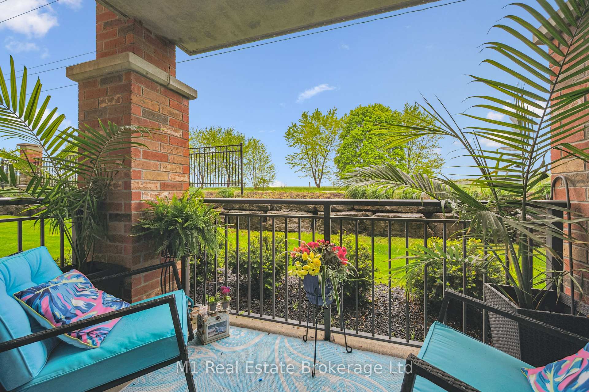 Photo 25 of Unit 105, 19 Waterford Drive, Guelph, Pineridge/Westminster Woods — HOMEH