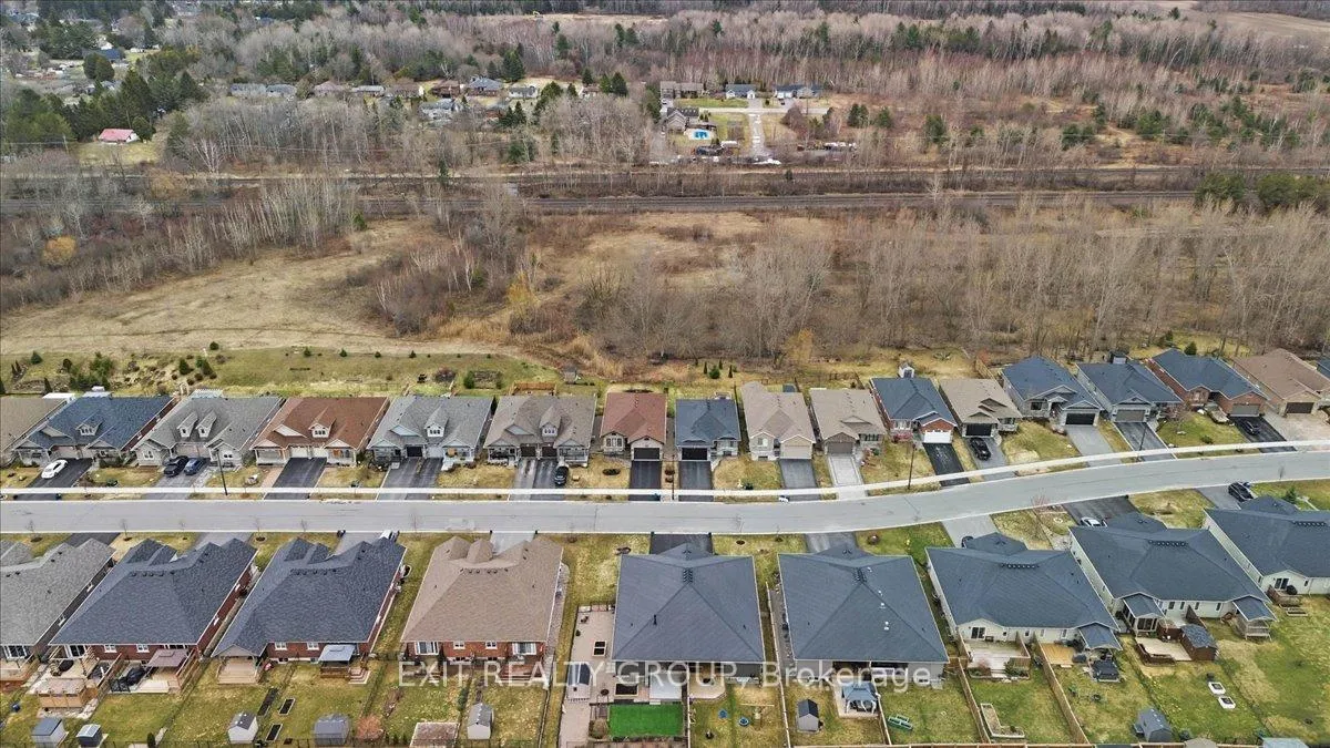 Photo 2 of 61 Royal Gala Drive, Brighton — HOMEH