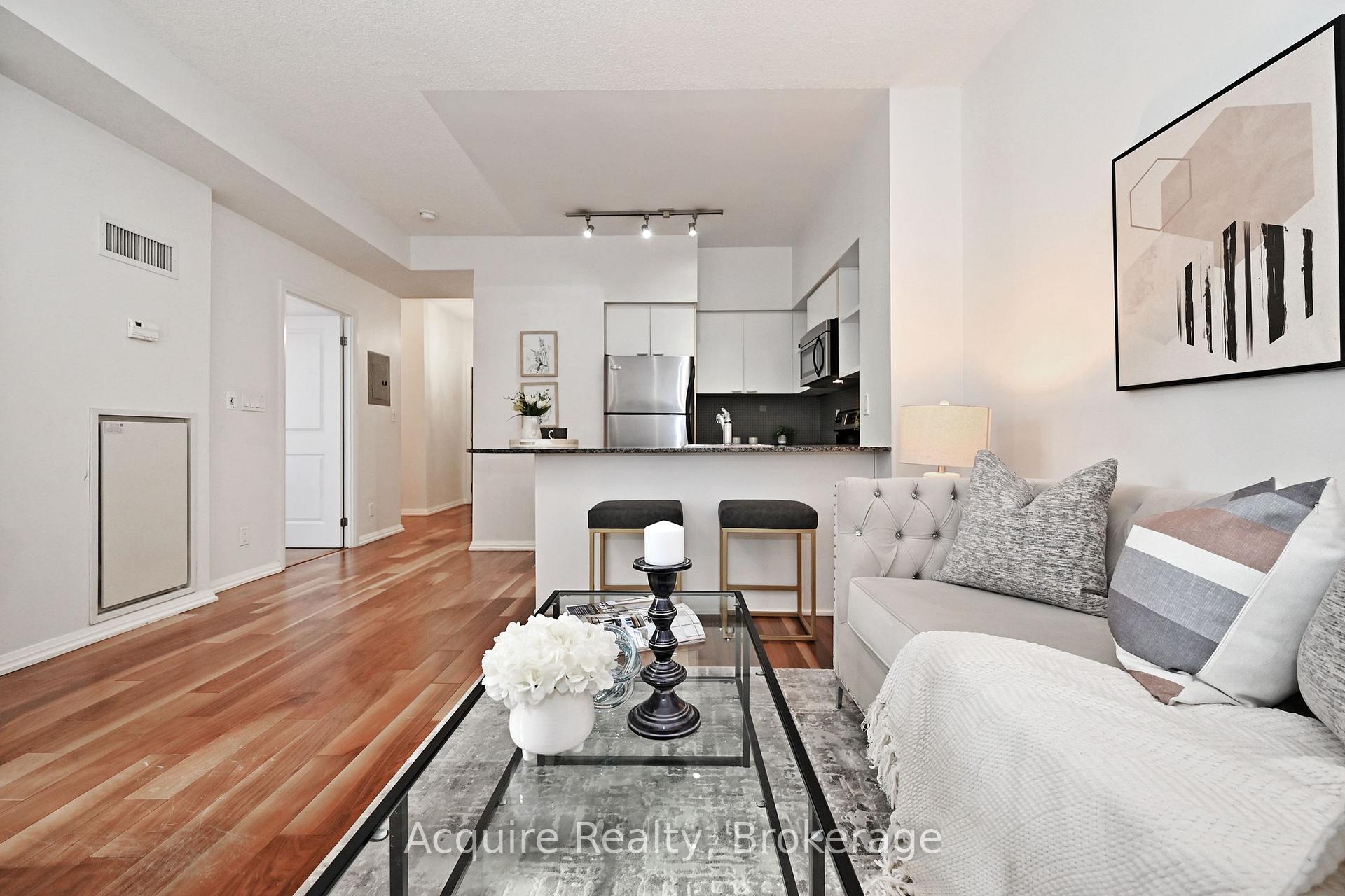 Photo 8 of Unit 1012, 35 Hayden Street, Toronto, Church-Yonge Corridor — HOMEH
