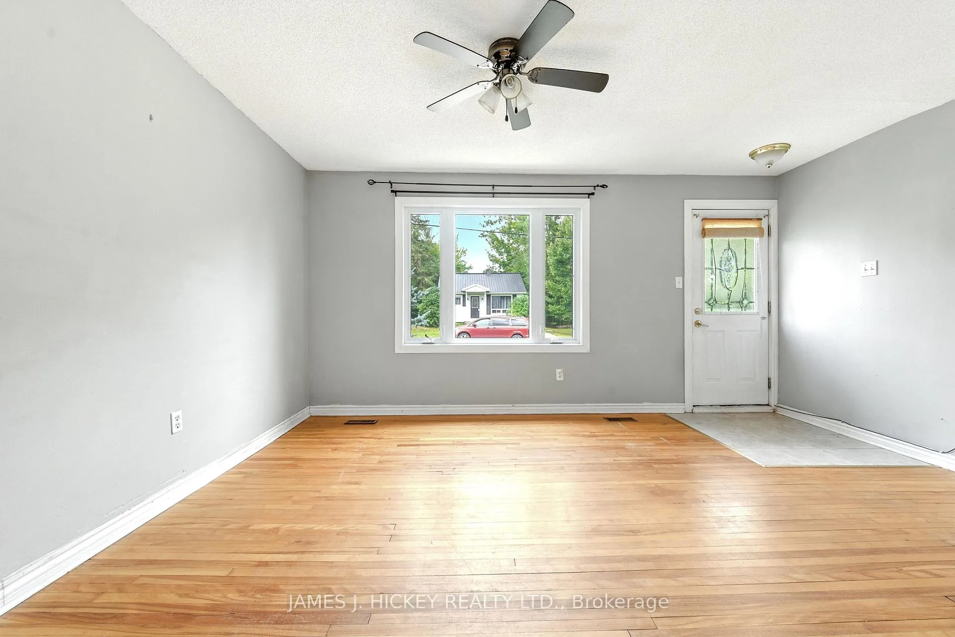 Photo 9 of 29 Glendale Avenue, Deep River — HOMEH