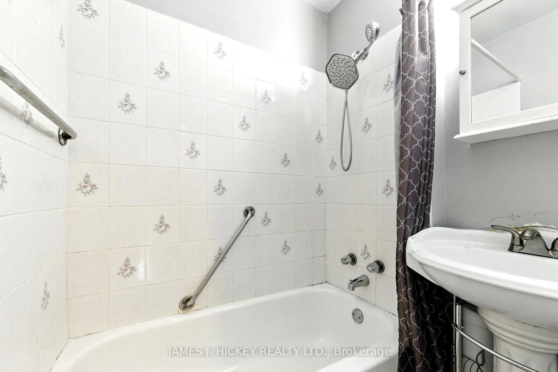 Photo 17 of 29 Glendale Avenue, Deep River — HOMEH