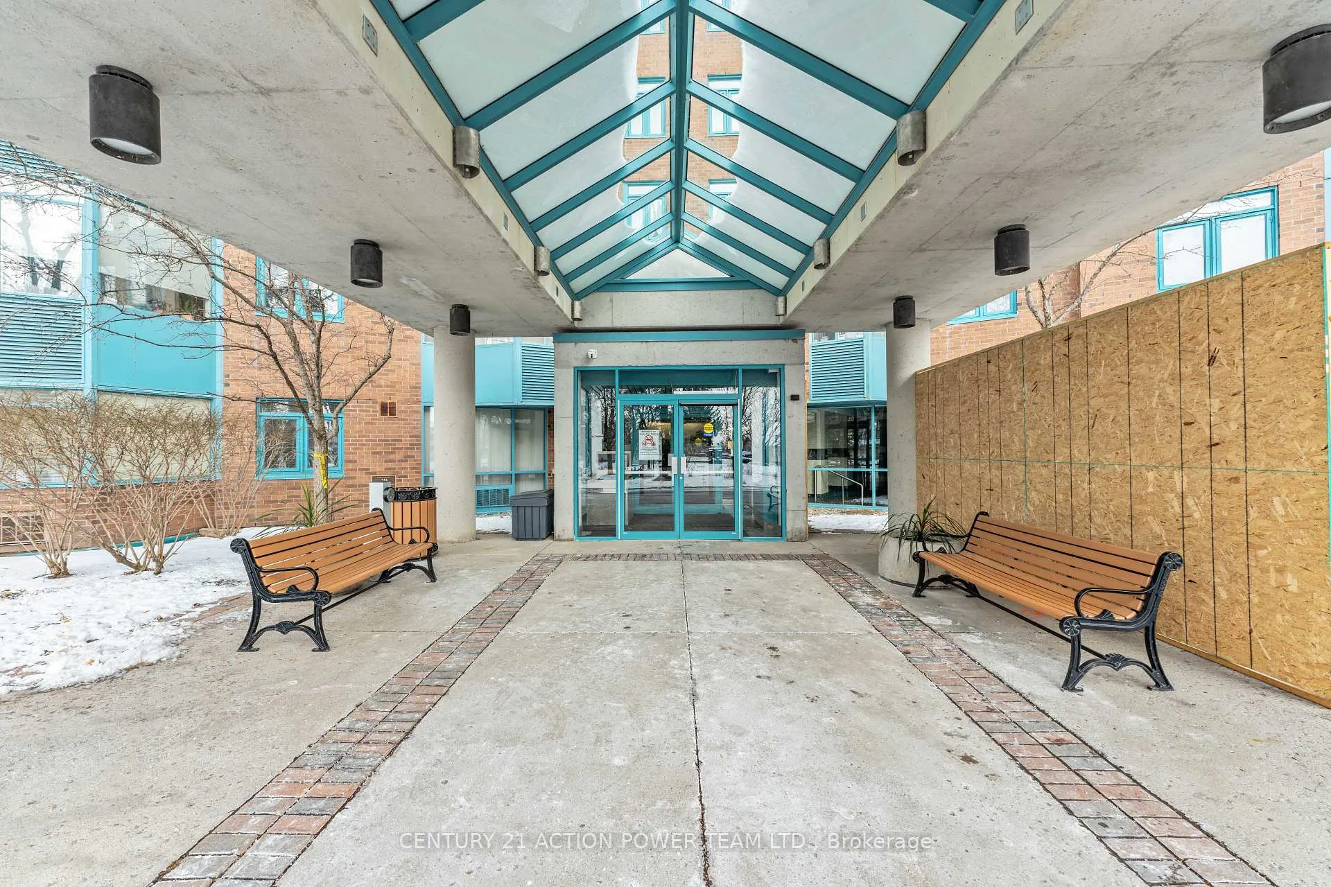 Photo 2 of Unit 1103, 1025 Grenon Avenue, Ottawa, Fairfield Heights — HOMEH