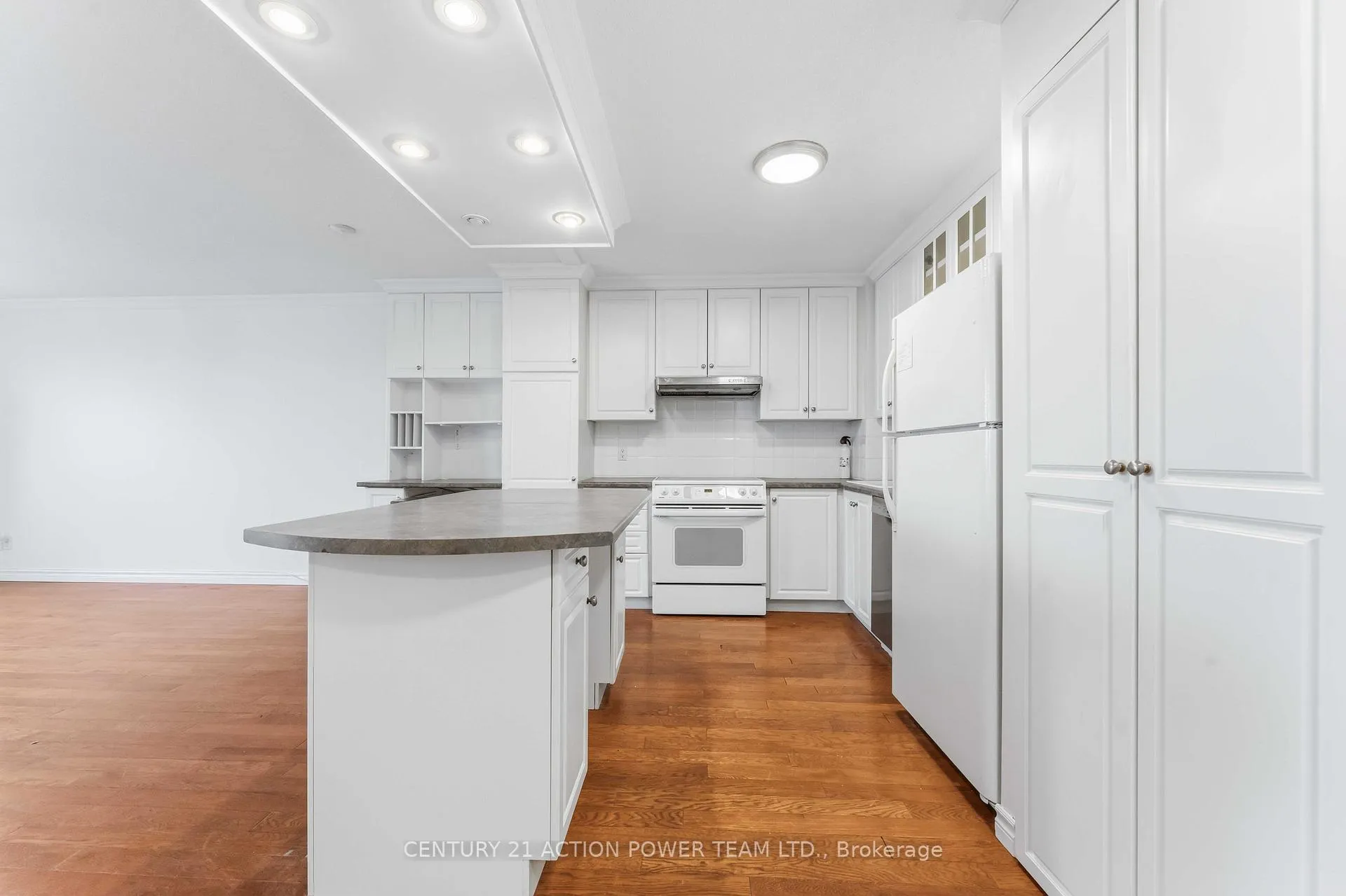 Photo 7 of Unit 1103, 1025 Grenon Avenue, Ottawa, Fairfield Heights — HOMEH
