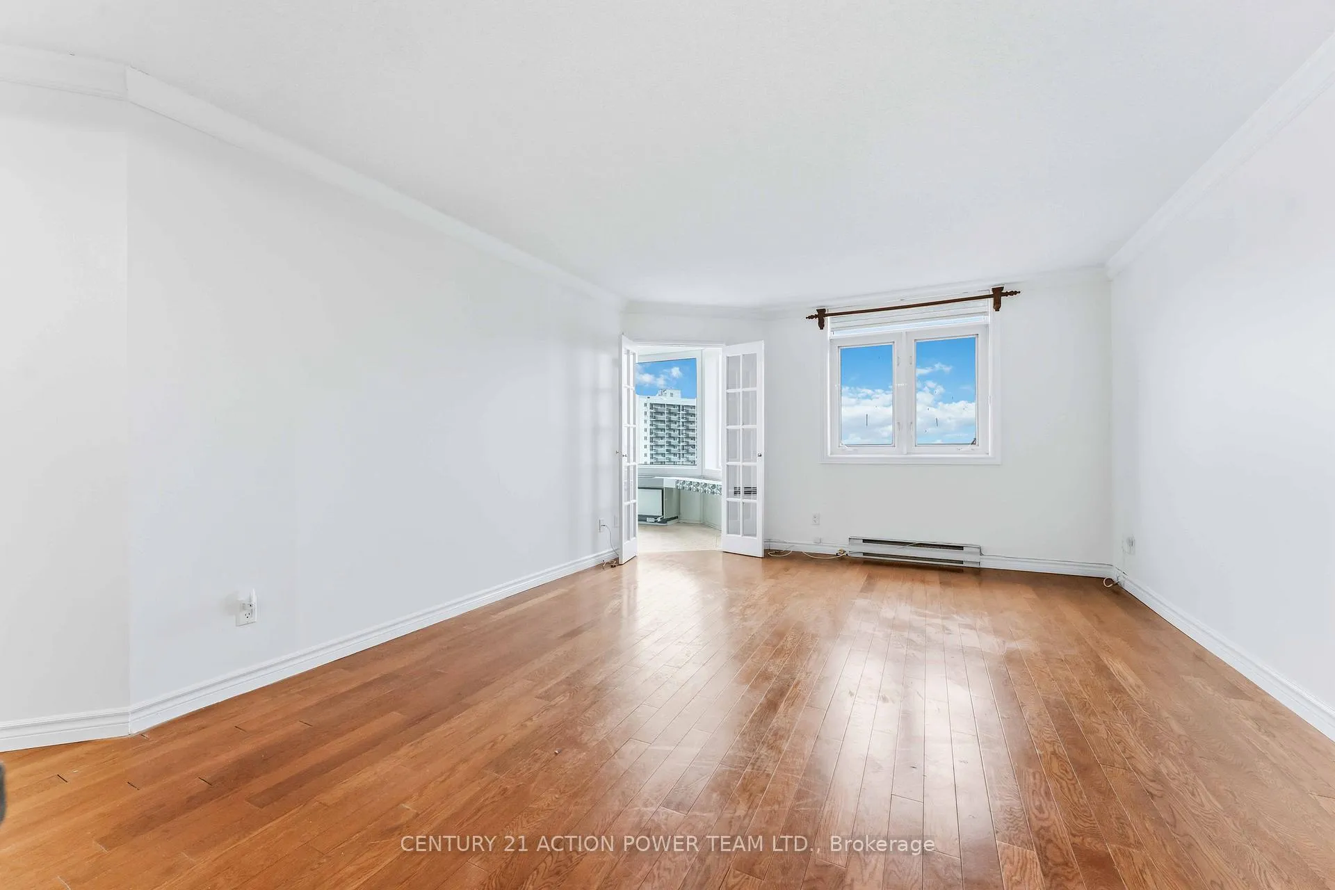 Photo 10 of Unit 1103, 1025 Grenon Avenue, Ottawa, Fairfield Heights — HOMEH