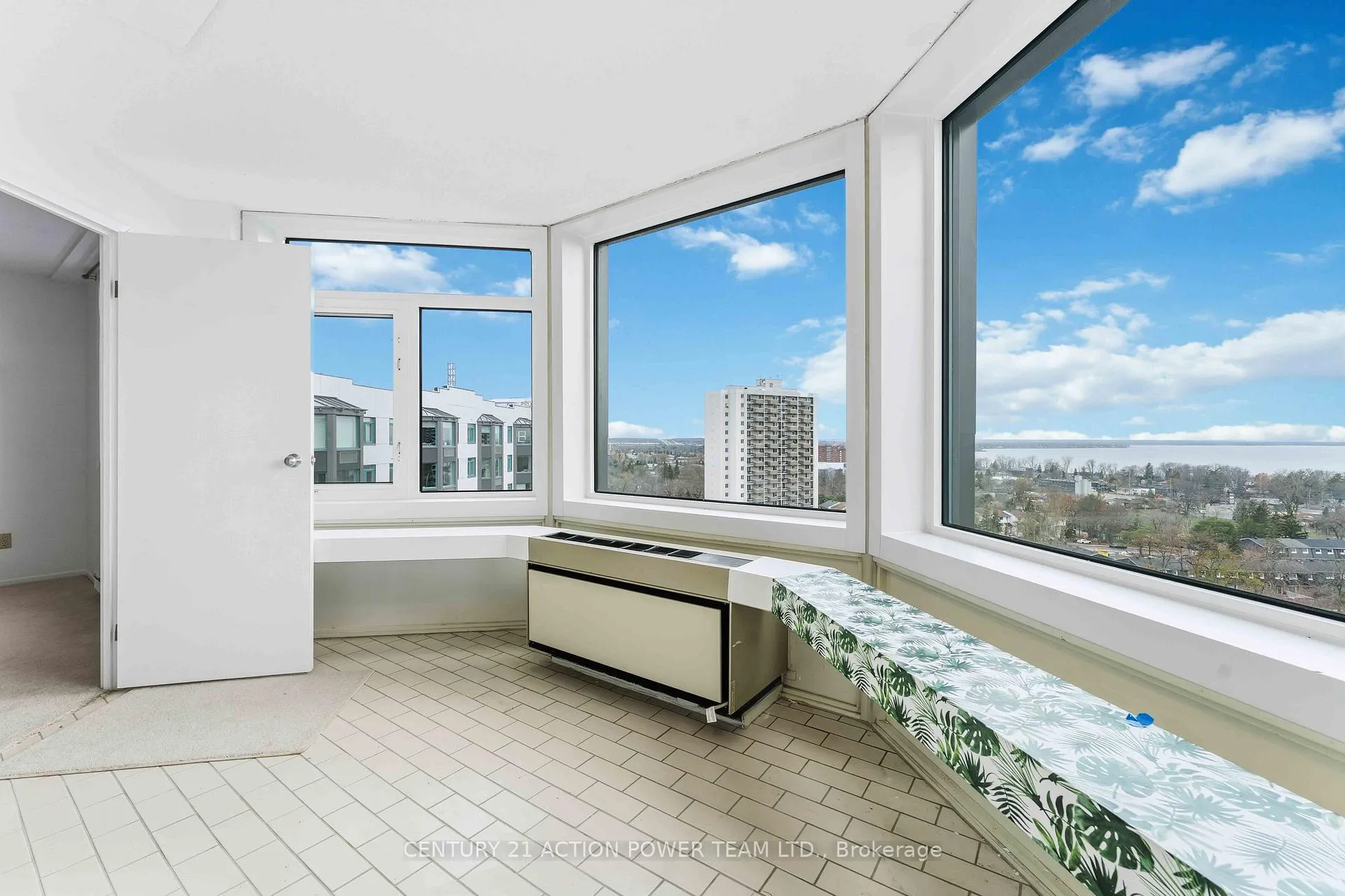 Photo 14 of Unit 1103, 1025 Grenon Avenue, Ottawa, Fairfield Heights — HOMEH