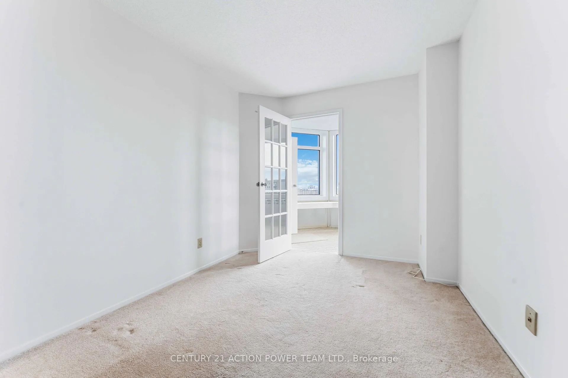 Photo 16 of Unit 1103, 1025 Grenon Avenue, Ottawa, Fairfield Heights — HOMEH