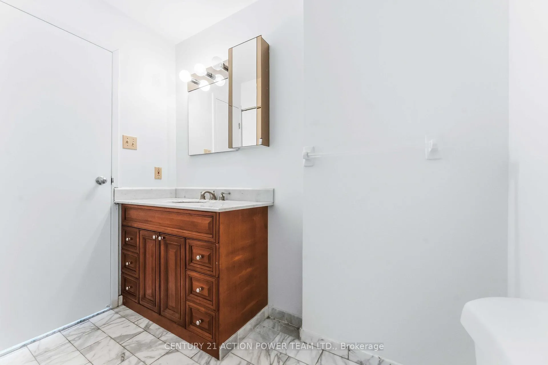 Photo 27 of Unit 1103, 1025 Grenon Avenue, Ottawa, Fairfield Heights — HOMEH