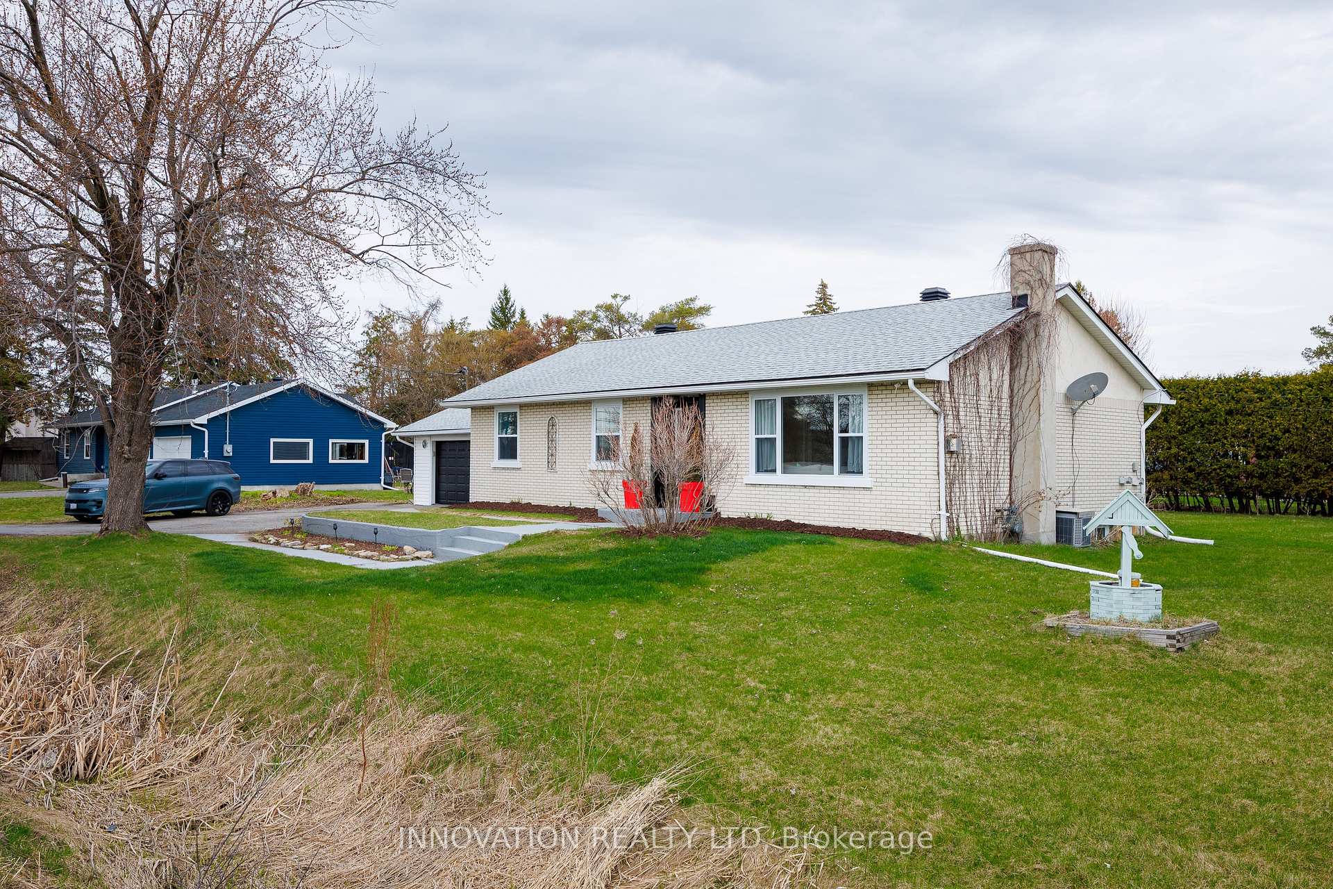 Photo 2 of 2481 Merivale Road, Ottawa, Rideau Heights/Ashdale/Rideau Glen — HOMEH