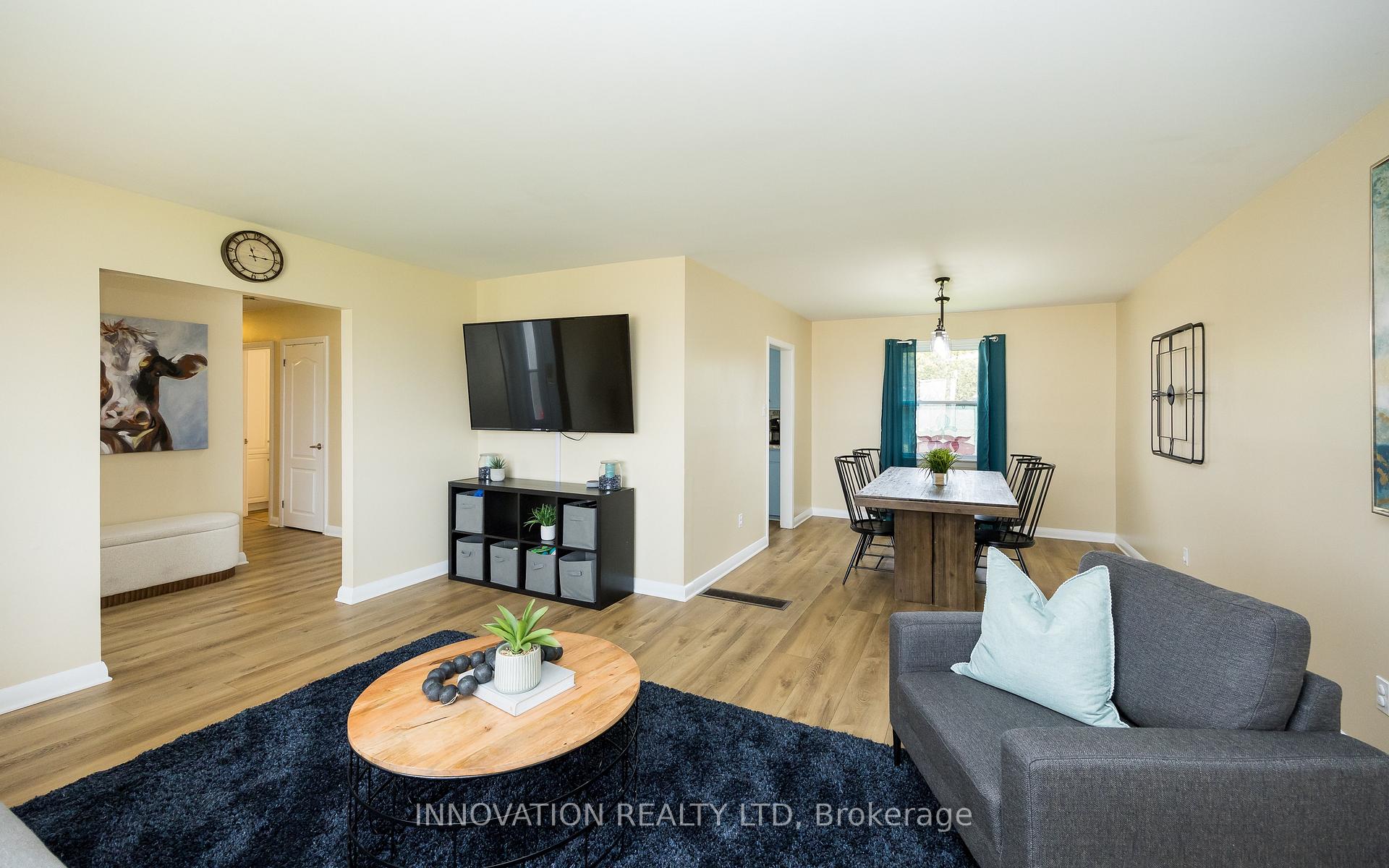 Photo 10 of 2481 Merivale Road, Ottawa, Rideau Heights/Ashdale/Rideau Glen — HOMEH