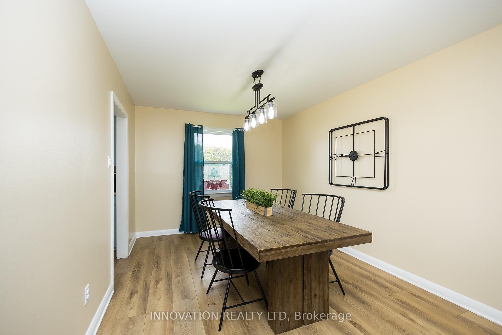 Photo 11 of 2481 Merivale Road, Ottawa, Rideau Heights/Ashdale/Rideau Glen — HOMEH