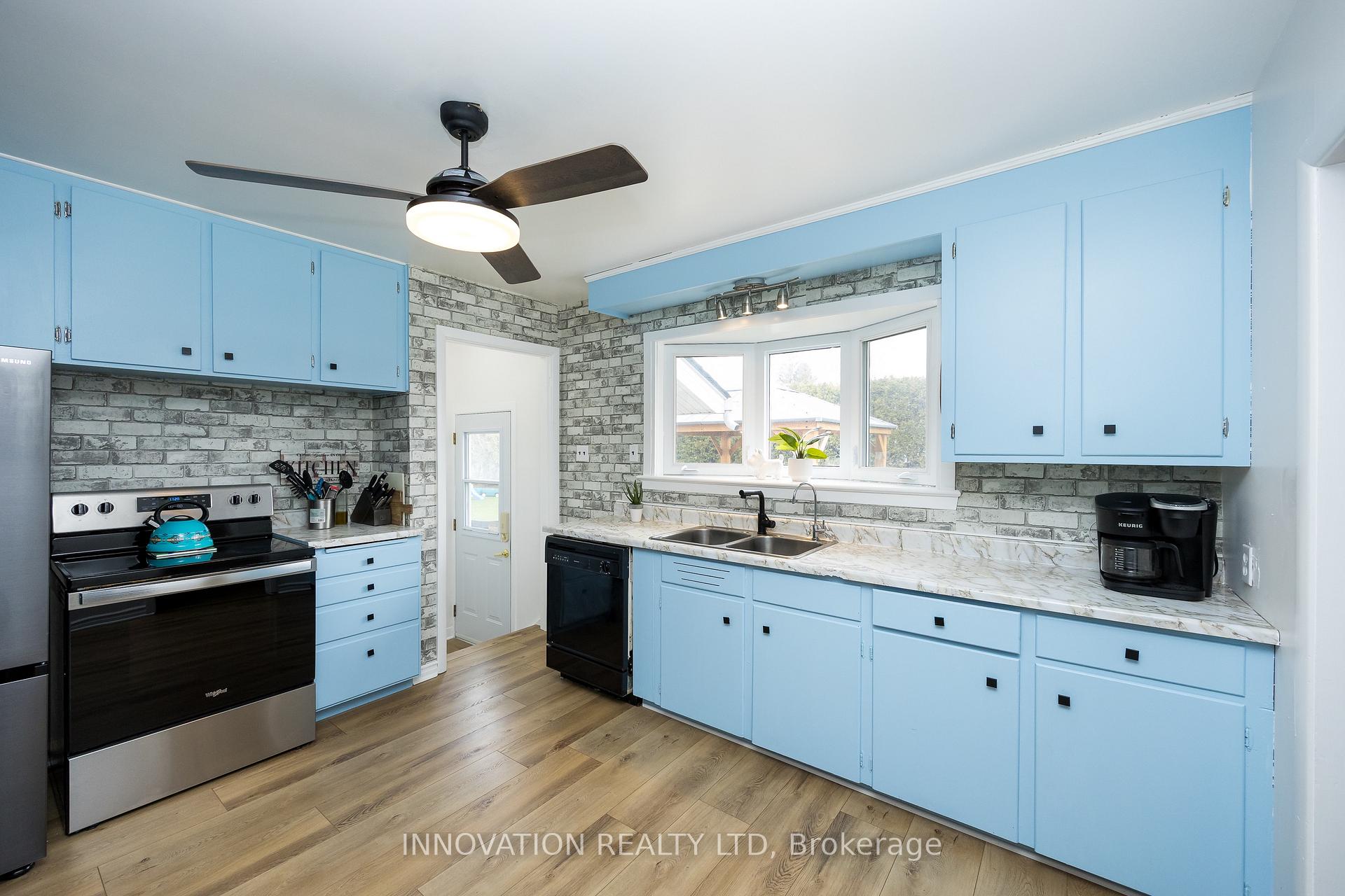 Photo 12 of 2481 Merivale Road, Ottawa, Rideau Heights/Ashdale/Rideau Glen — HOMEH