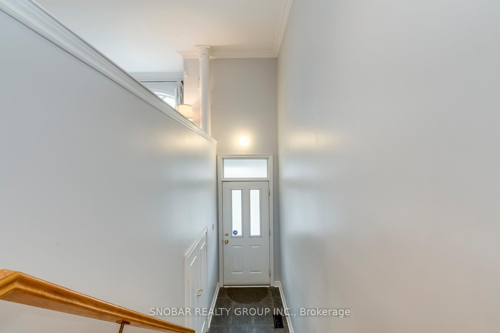 Photo 5 of 17 James Stock Path, Etobicoke, Mimico — HOMEH