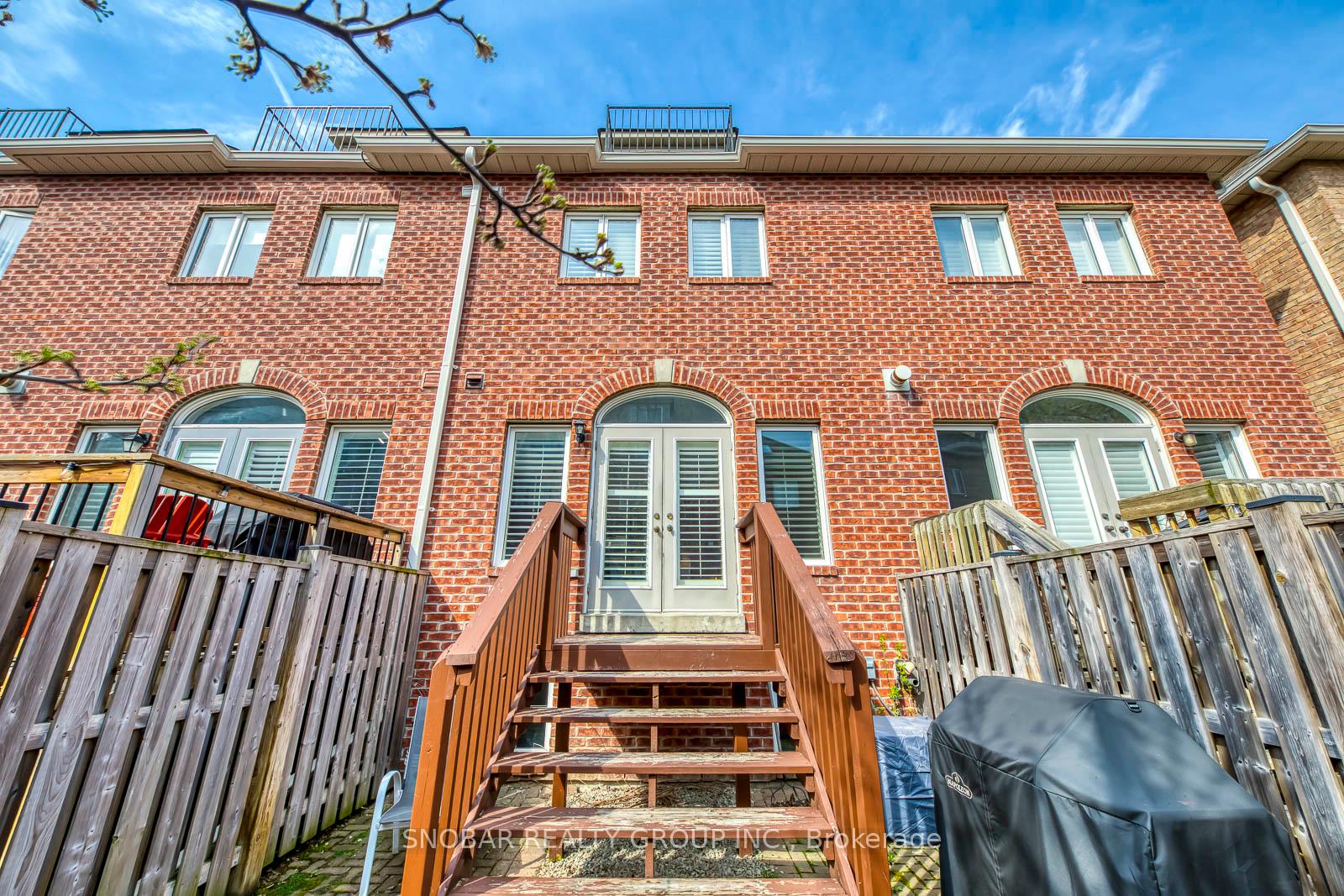 Photo 45 of 17 James Stock Path, Etobicoke, Mimico — HOMEH